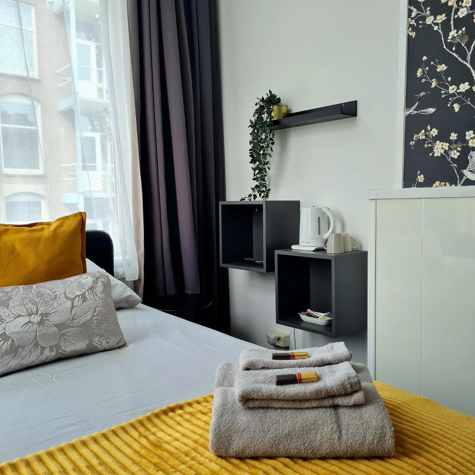 Bed in Hotel 't Witte Huys Scheveningen