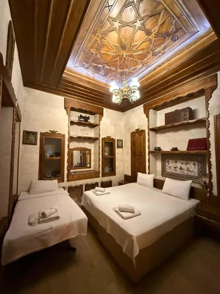 Property building in Turkmen Konagi