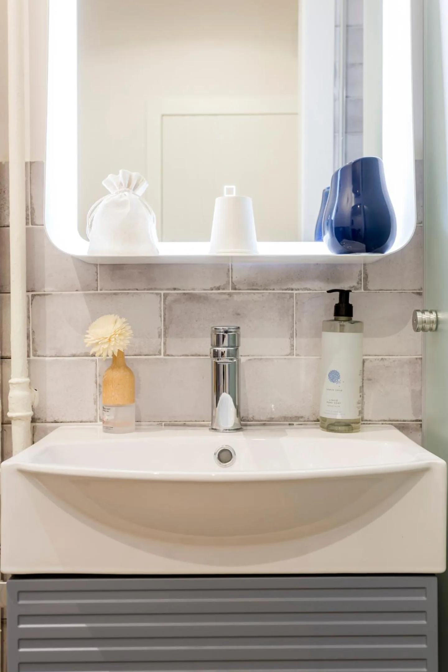 Bathroom in Romi Suite