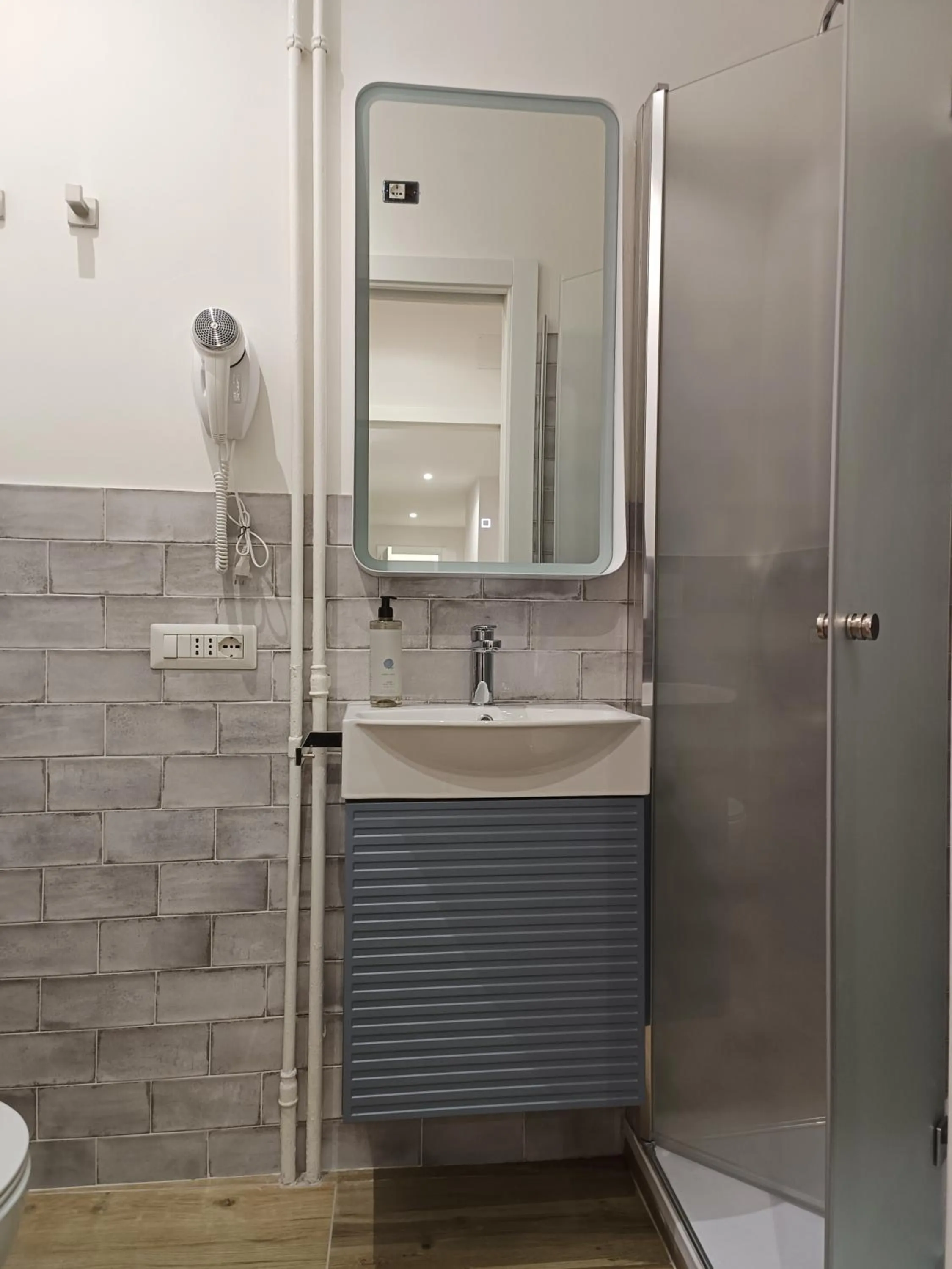 Shower in Romi Suite