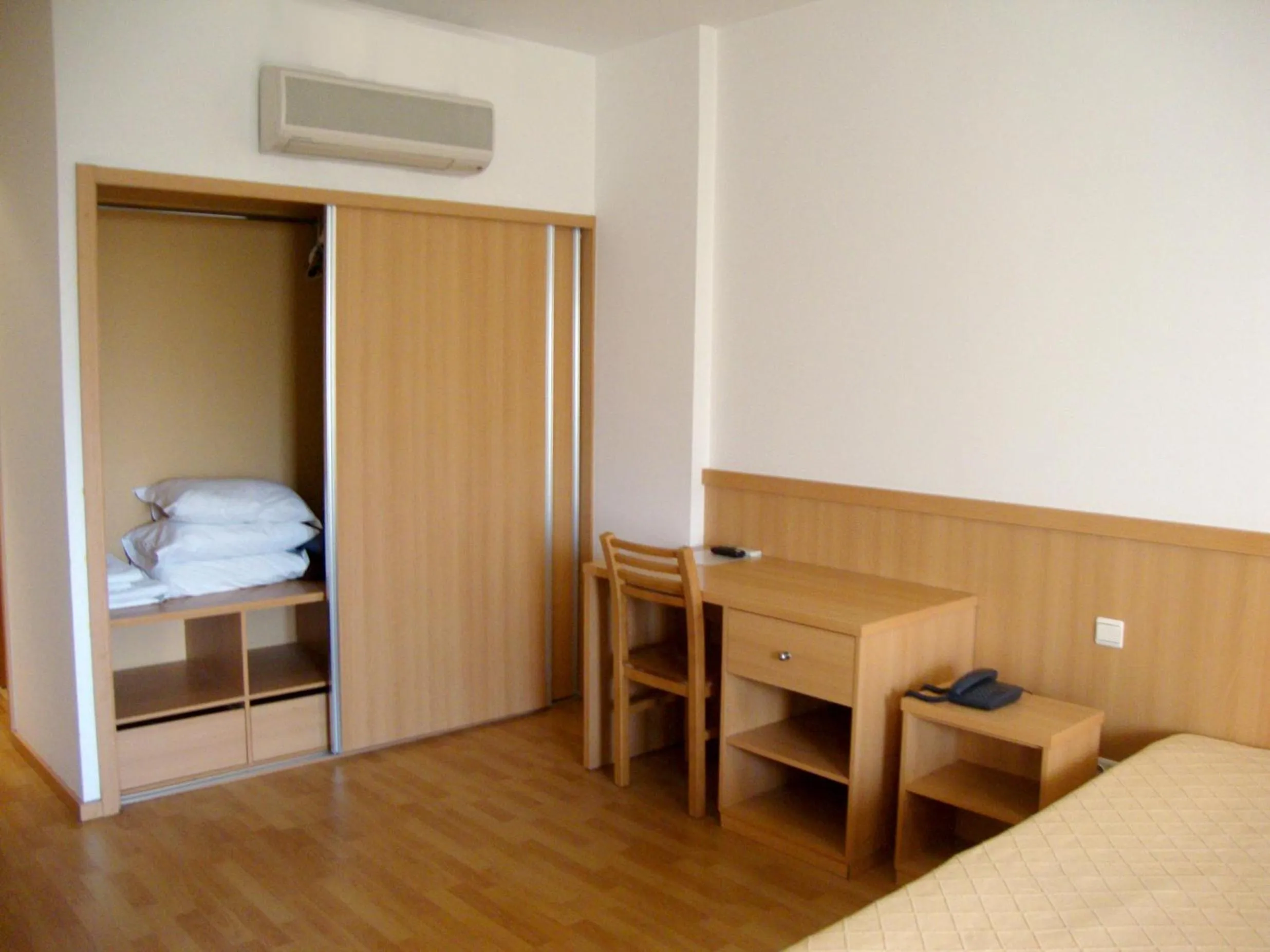 Bed in Casa de Retiros N. S. Perpetuo Socorro