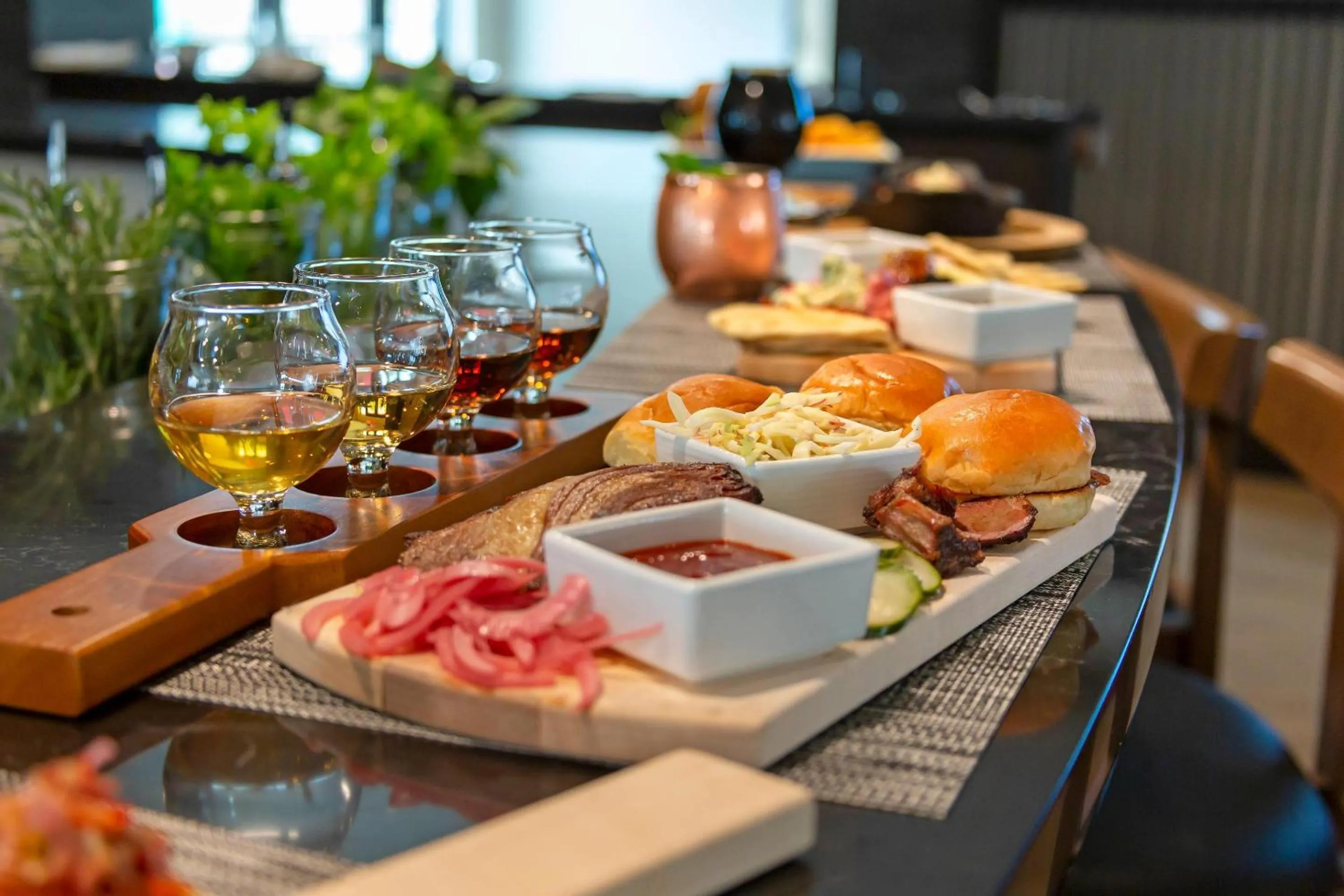 Restaurant/places to eat in Cambria Hotel Spokane Airport