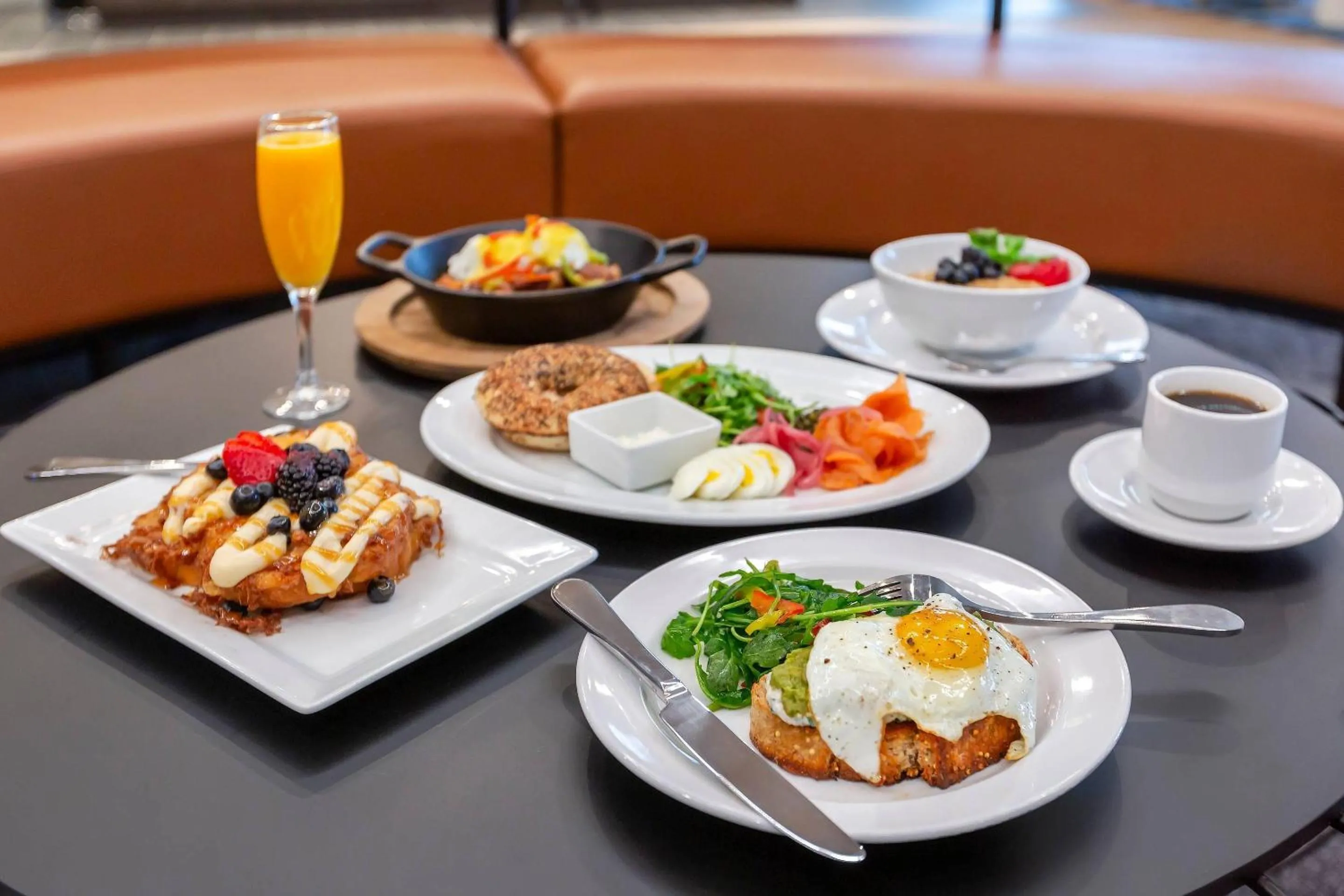 Restaurant/places to eat in Cambria Hotel Spokane Airport