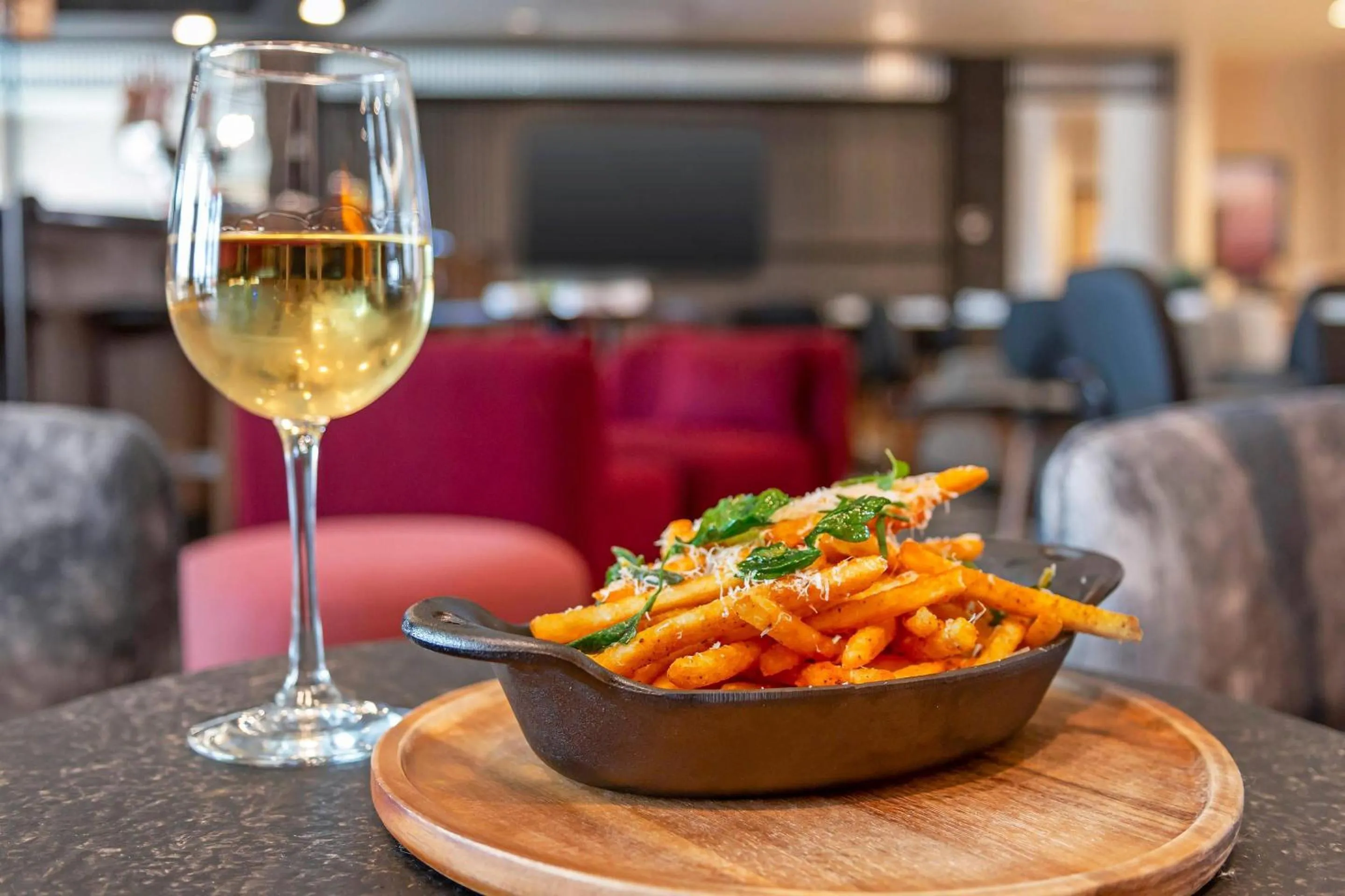 Restaurant/places to eat in Cambria Hotel Spokane Airport