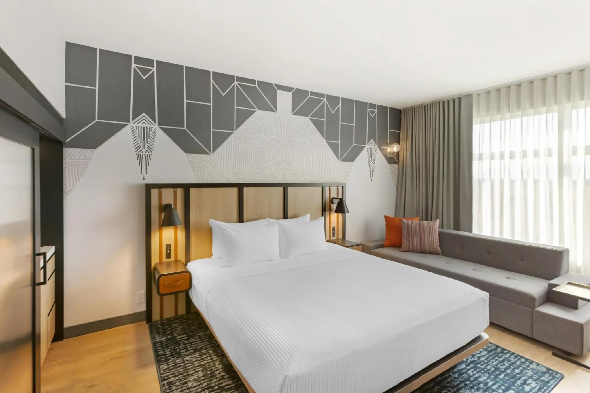 Bedroom, Bed in Cambria Hotel Spokane Airport