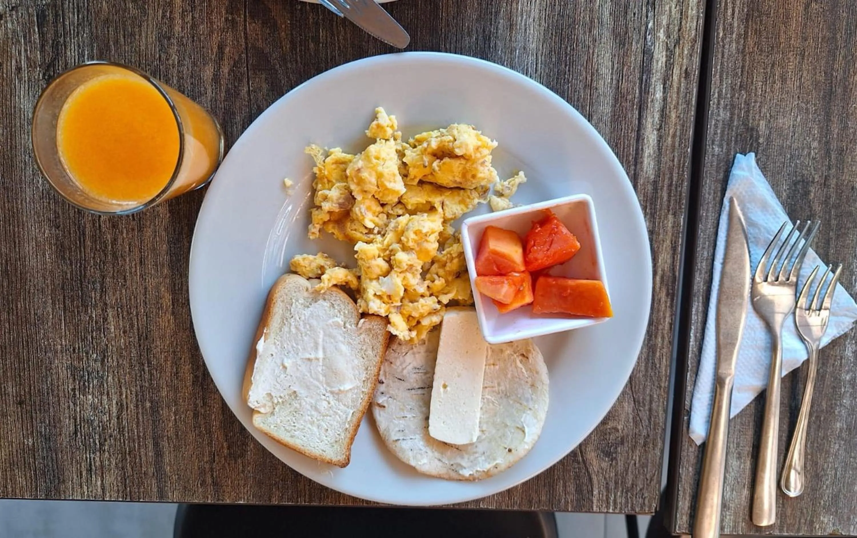 Breakfast, Food in Hotel Galeria Medellin
