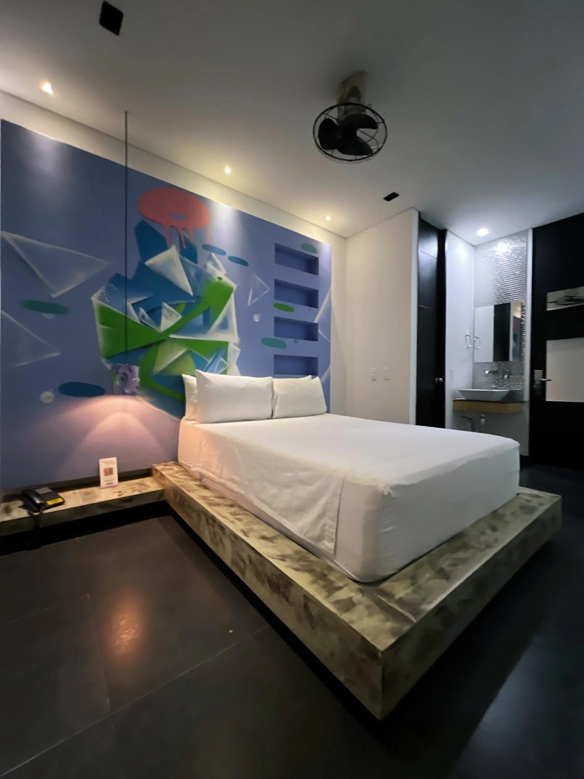 Photo of the whole room, Bed in Hotel Galeria Medellin