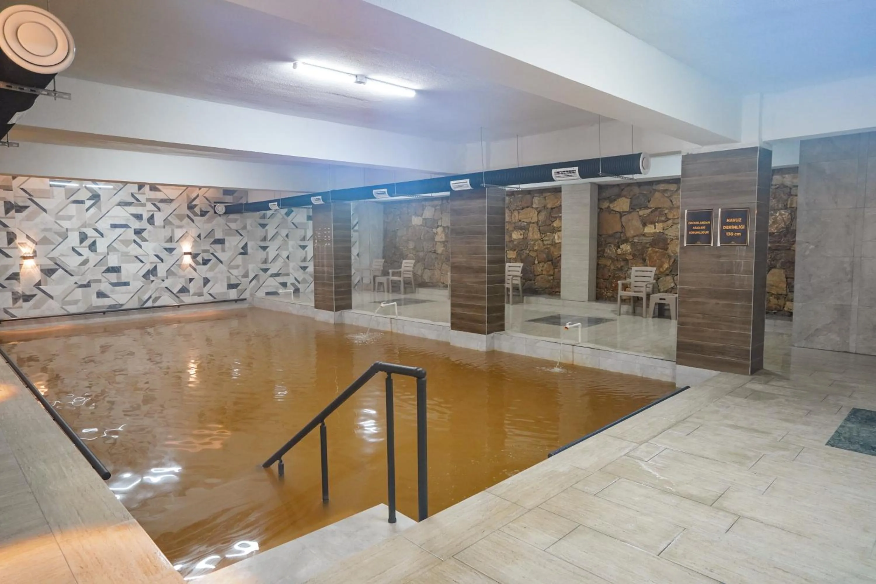 Hot Spring Bath in Çelik Thermal & Spa