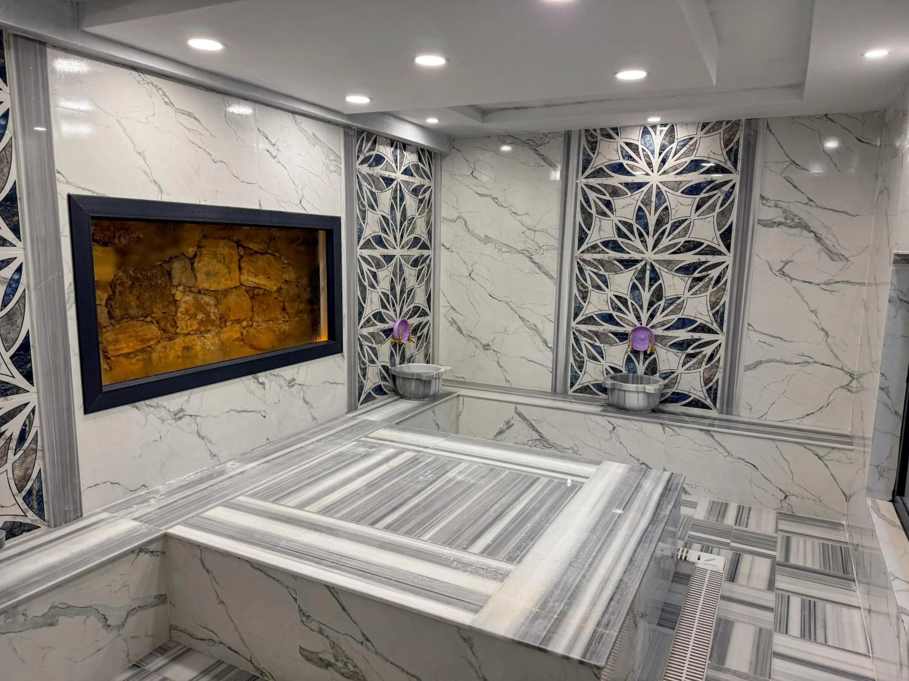 Public Bath in Çelik Thermal & Spa