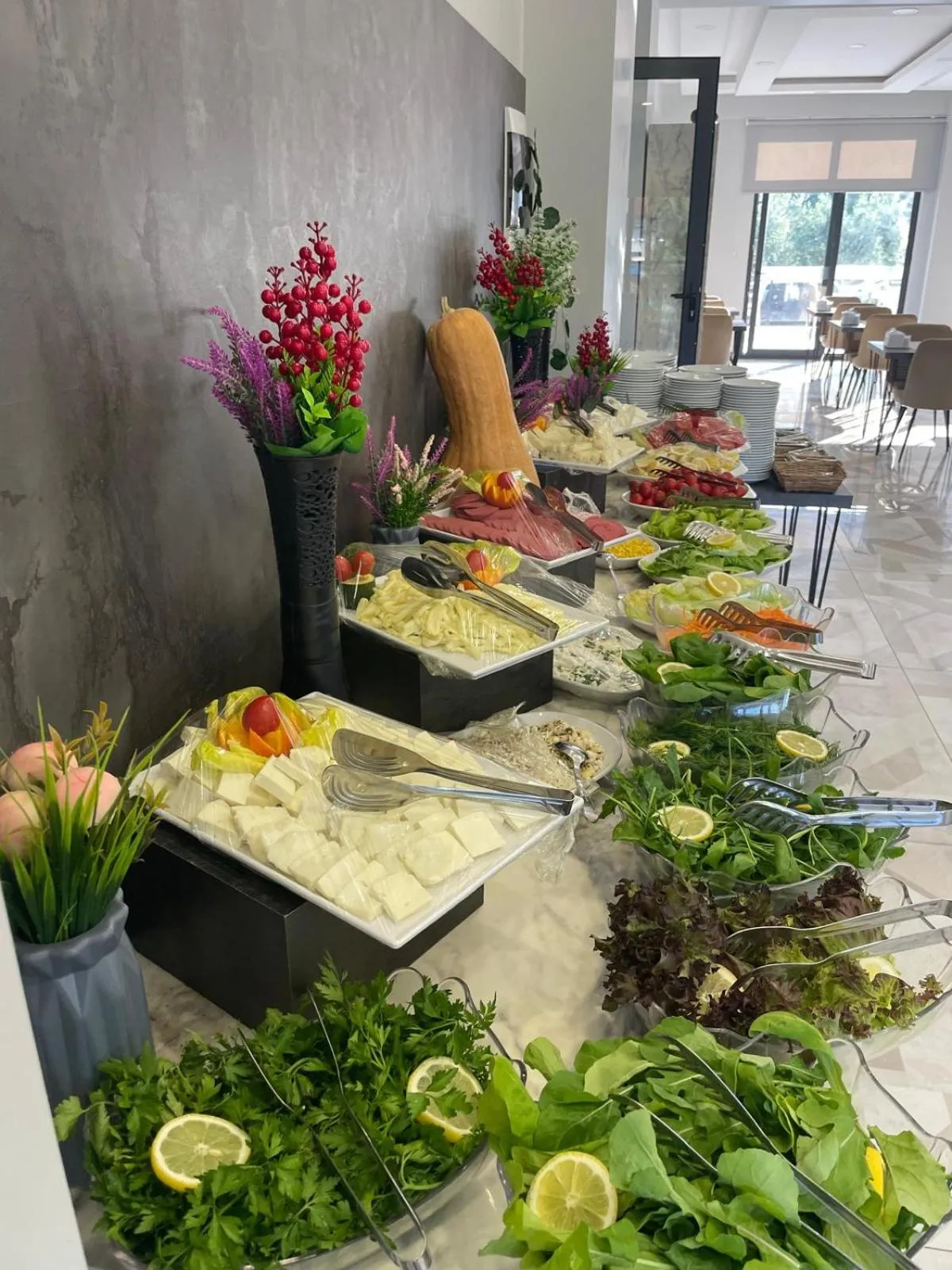 Restaurant/places to eat in Çelik Thermal & Spa