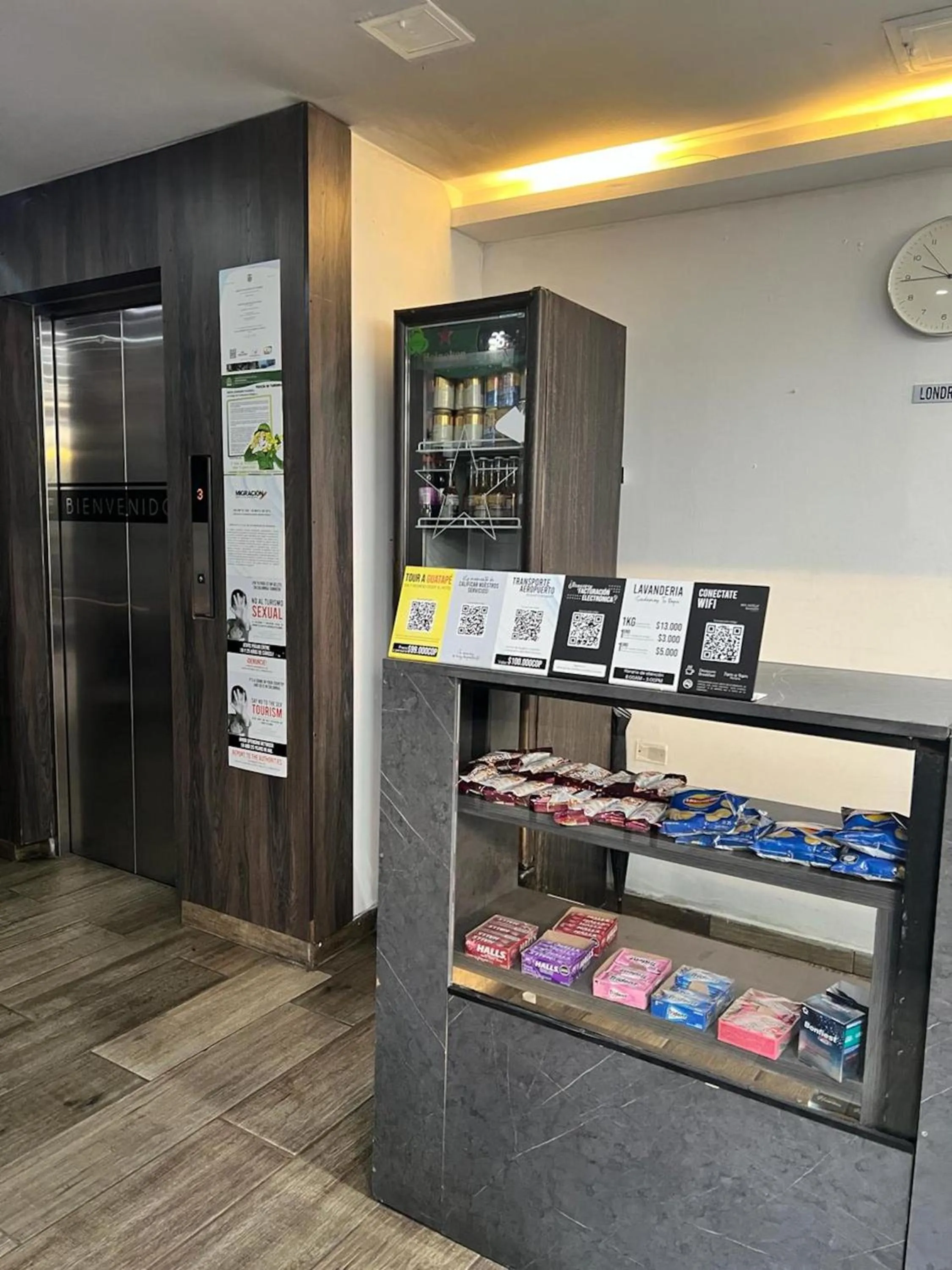 On-site shops in Hotel 47 Medellin Center