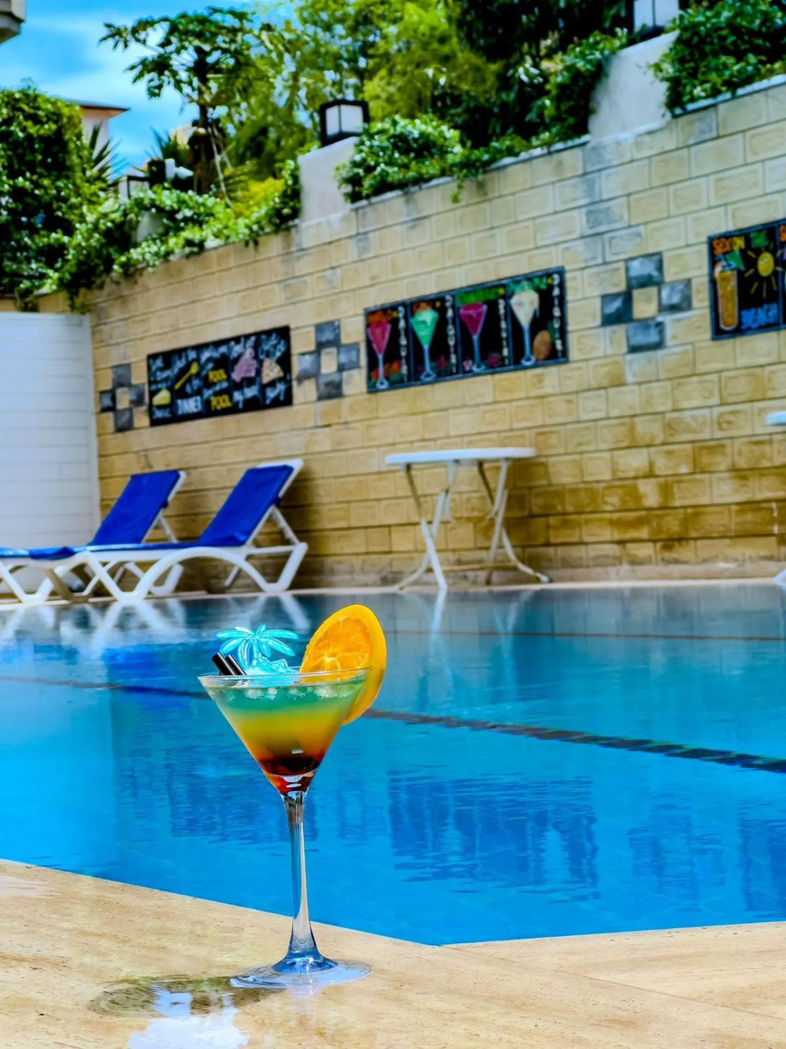 Day in Casa Cleo Suit Hotel