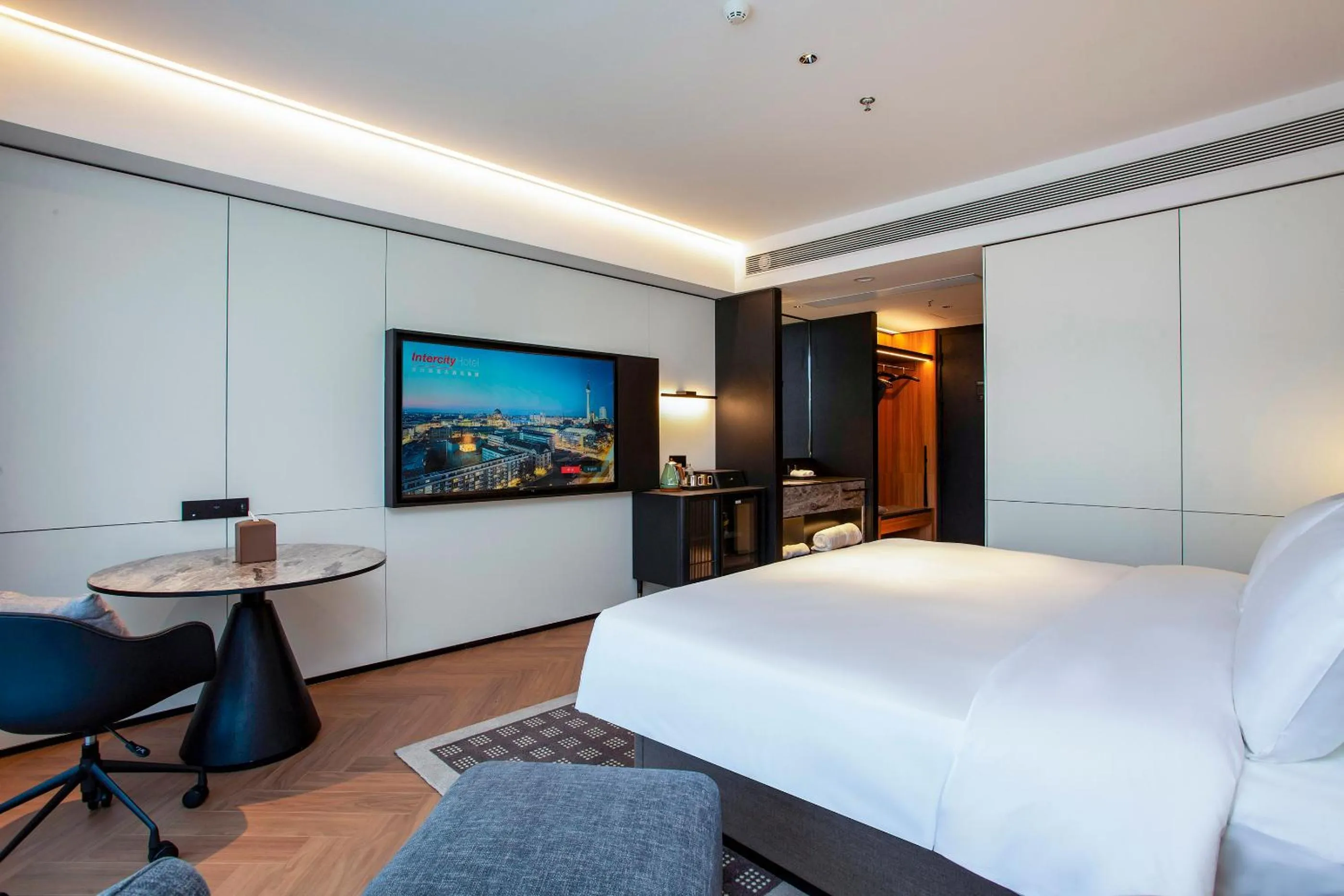 Nanjing Fanyue Plaza Intercity Hotel