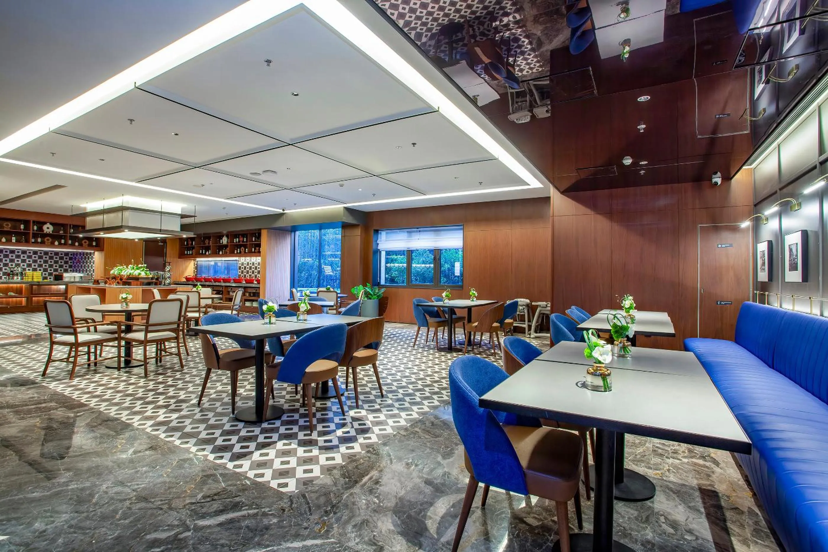 Nanjing Fanyue Plaza Intercity Hotel