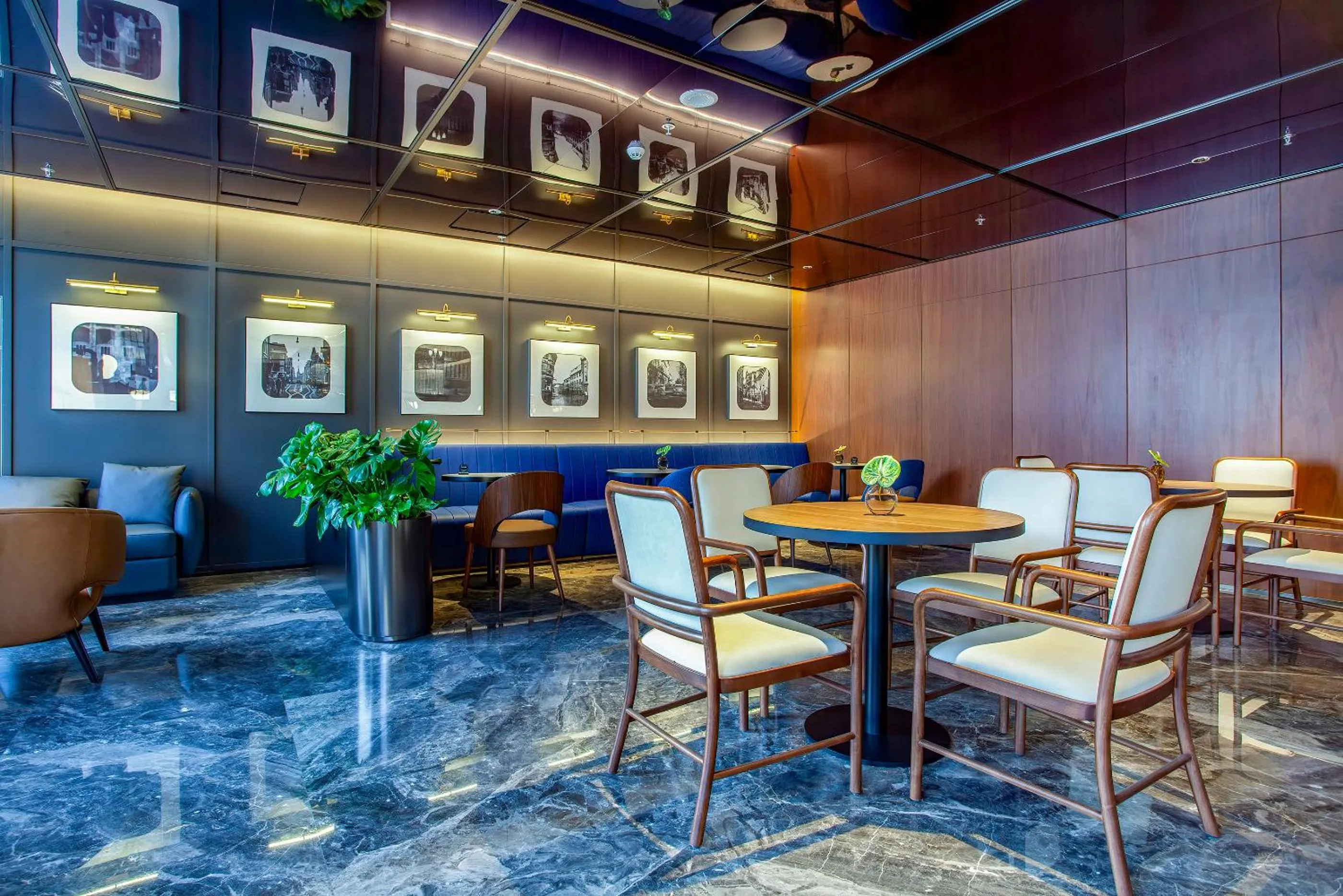 Nanjing Fanyue Plaza Intercity Hotel