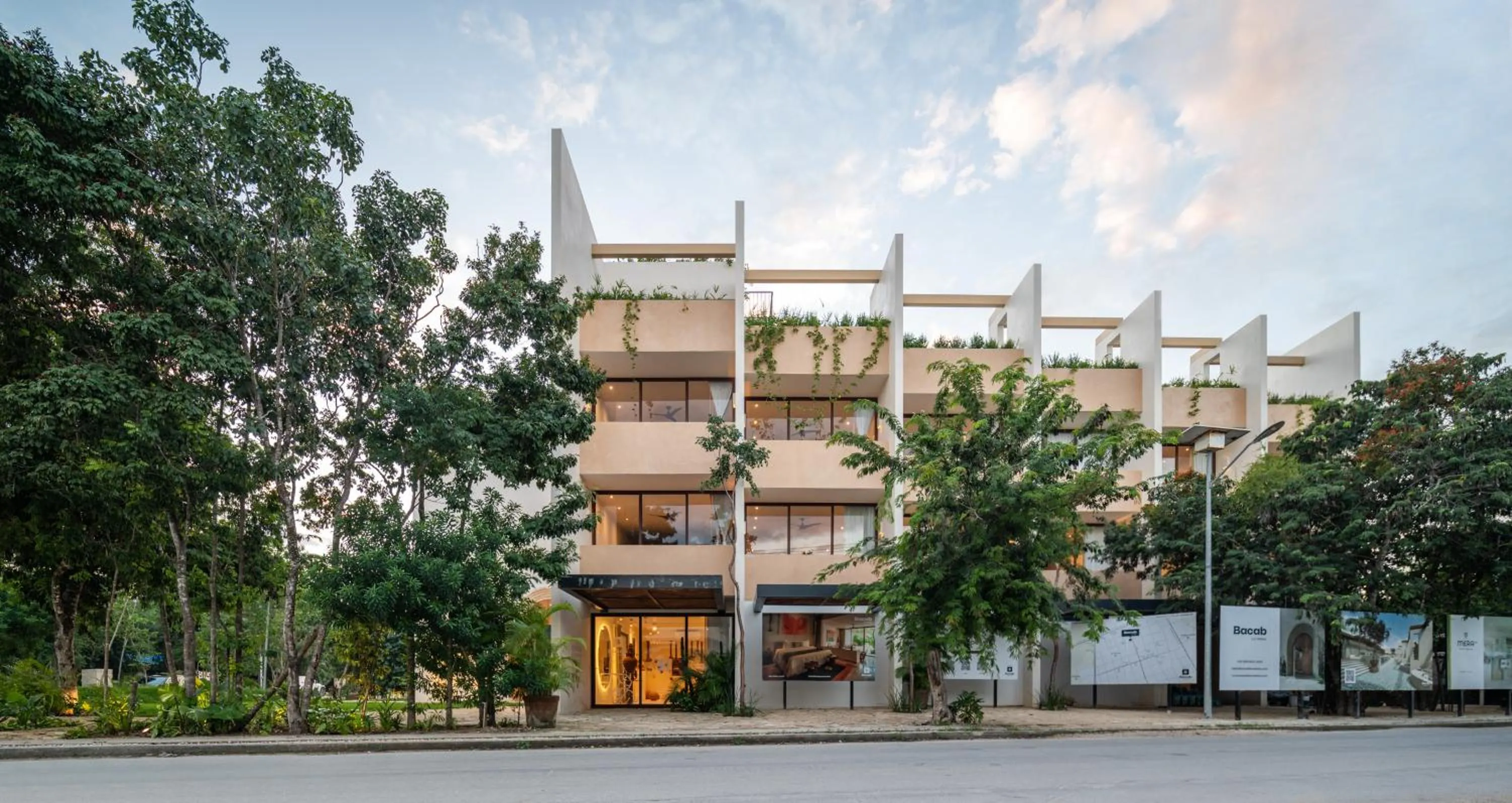 Property building in Bacab Tulum