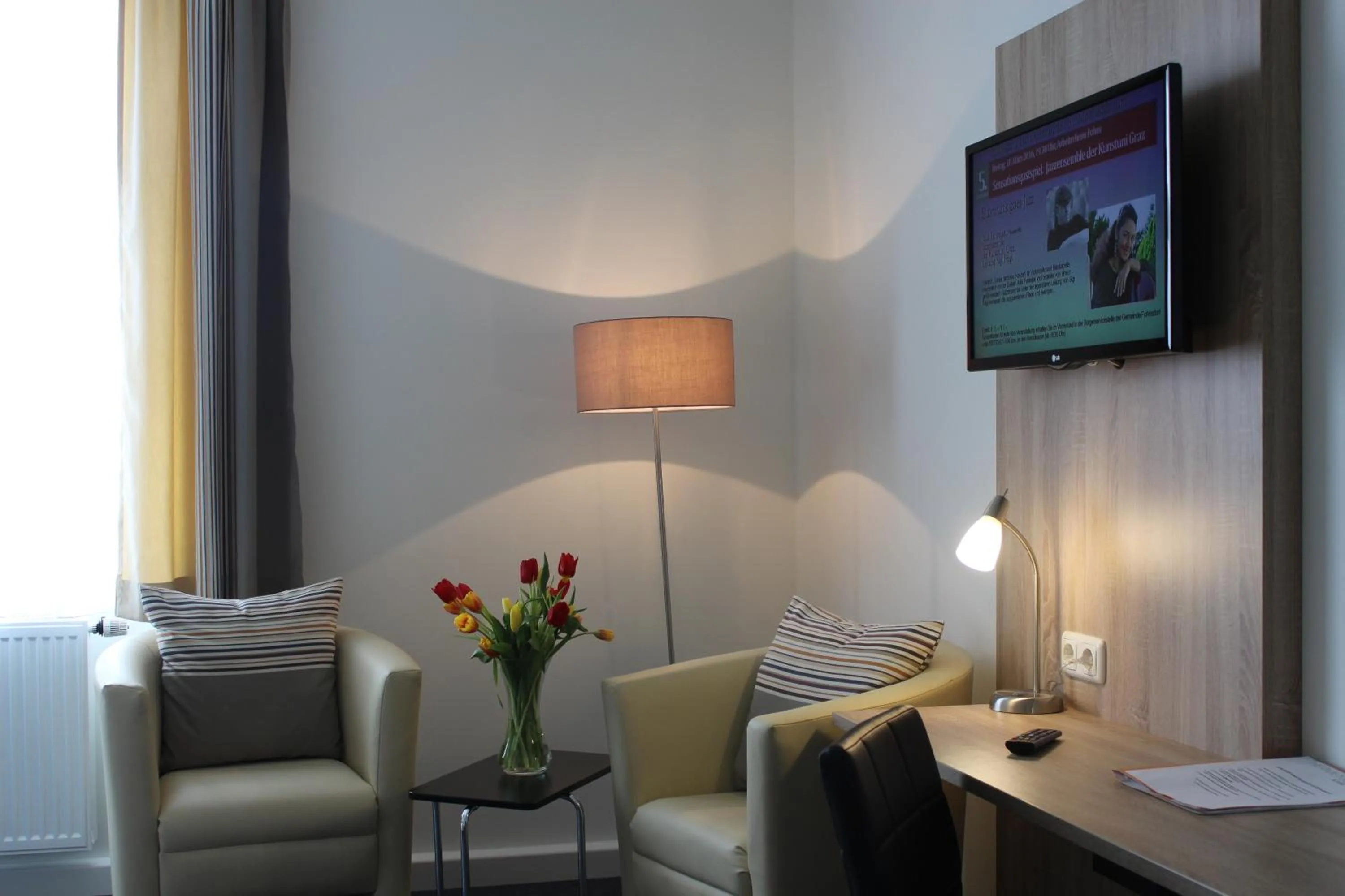 Decorative detail in Das Karl August