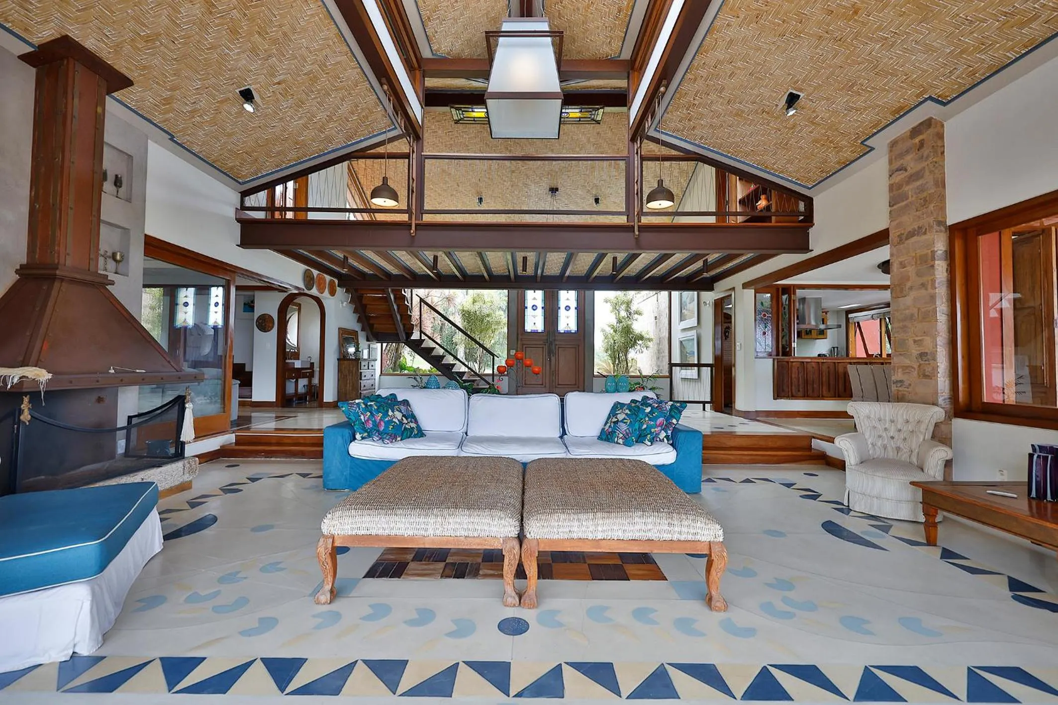 Living room in Cliffside Boutique Hotel