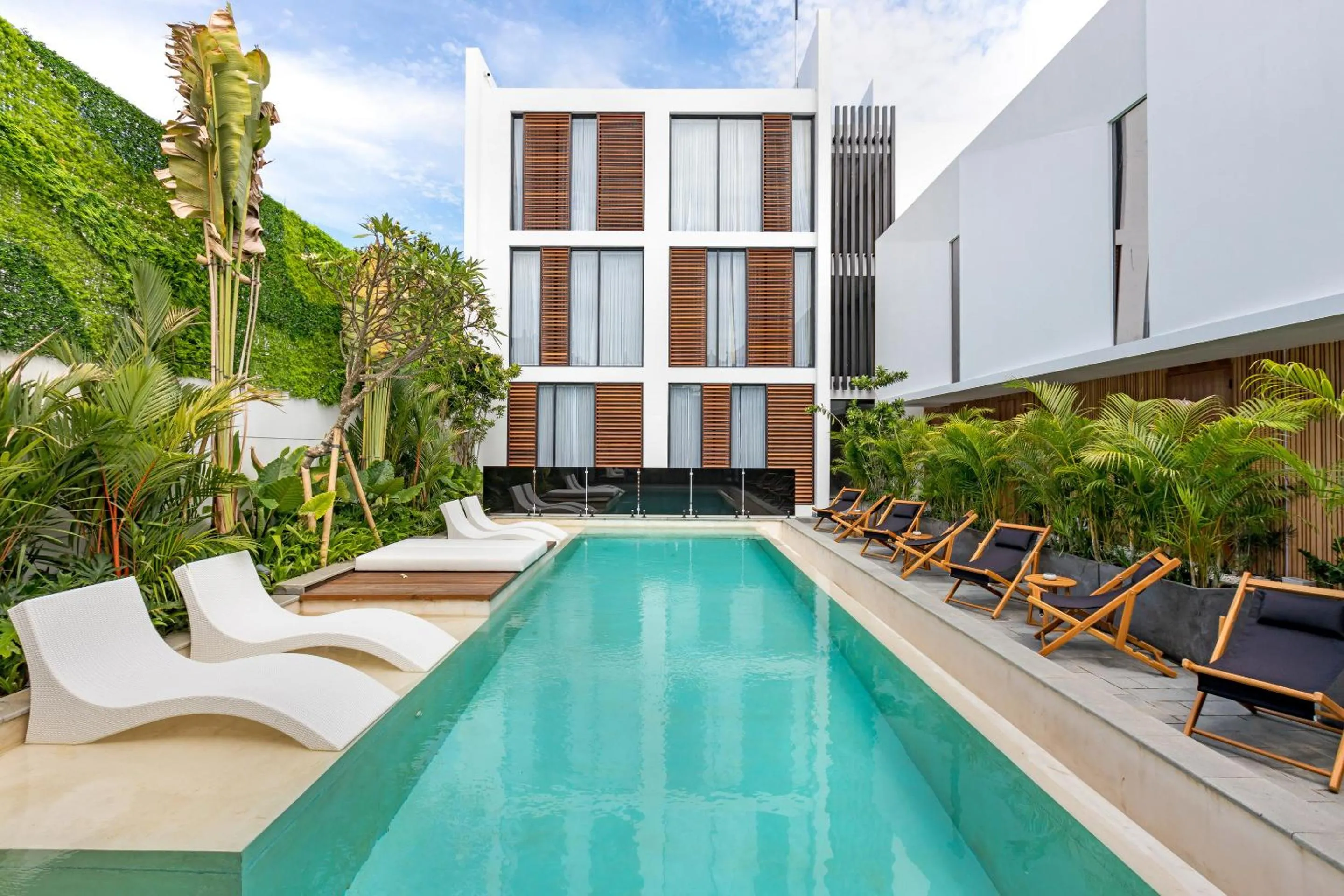 Property building in Alex Villas Complex N3