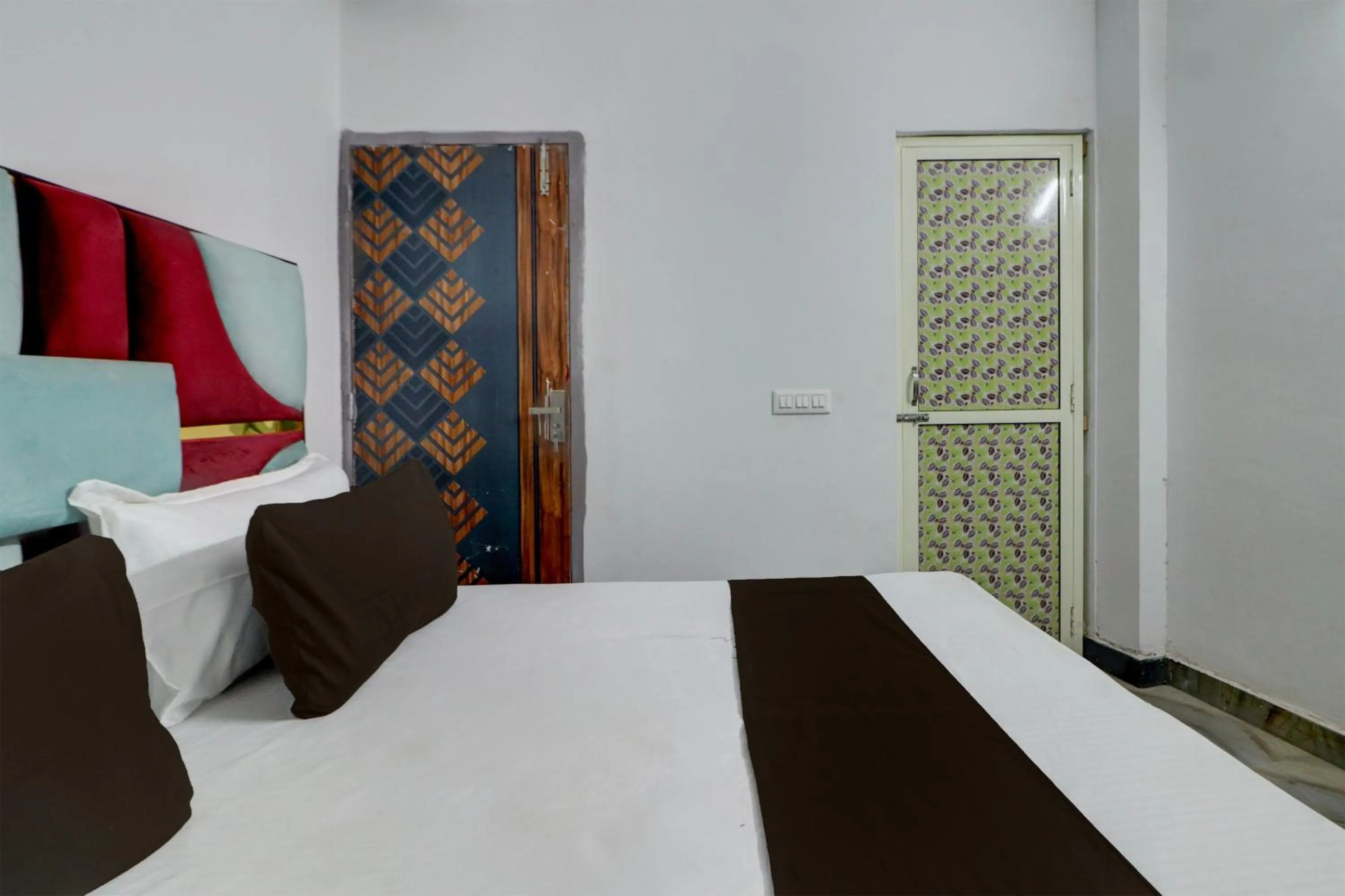 Bedroom, Bed in Hotel O Hotel Feel Inn