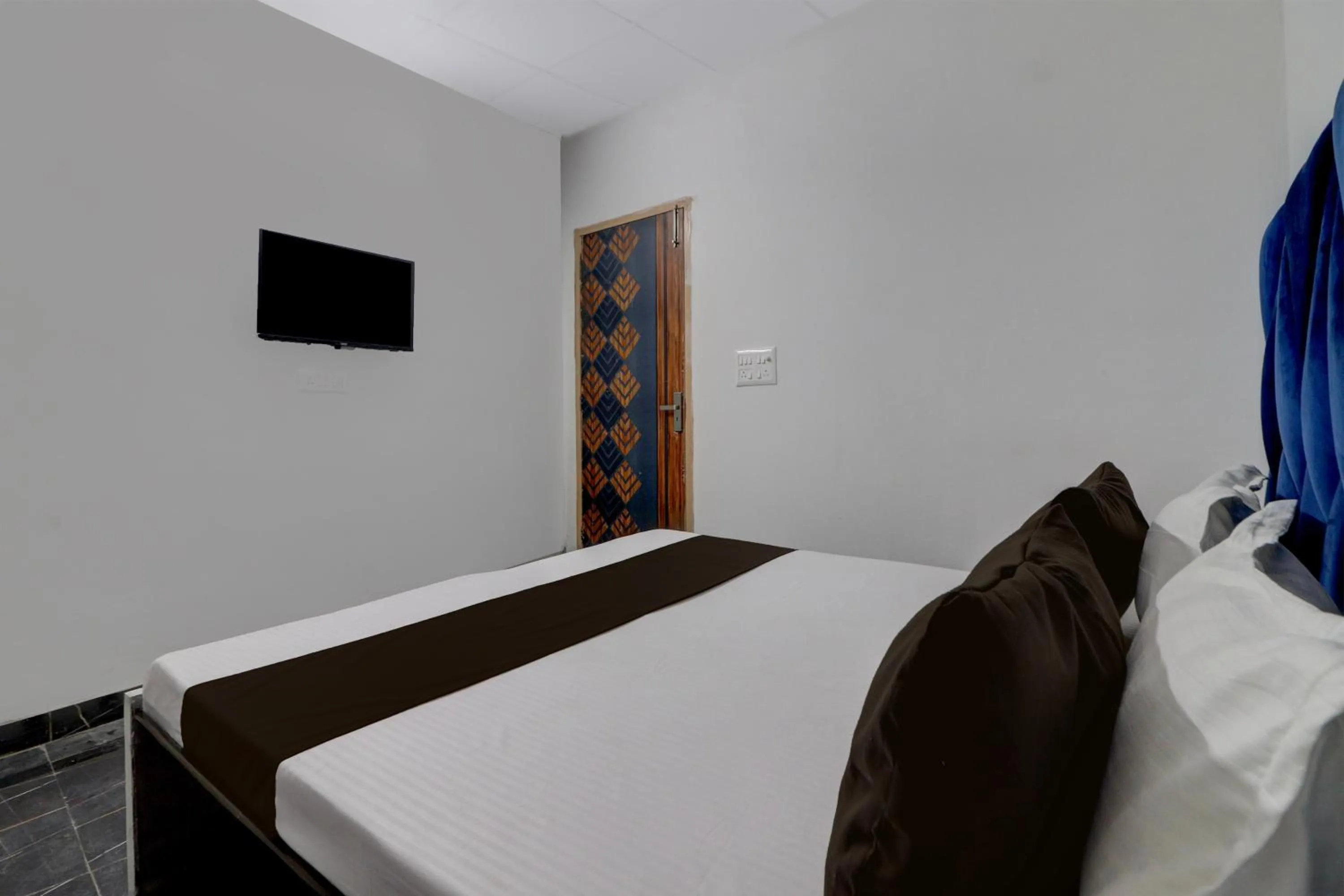 Bedroom, Bed in Hotel O Hotel Feel Inn