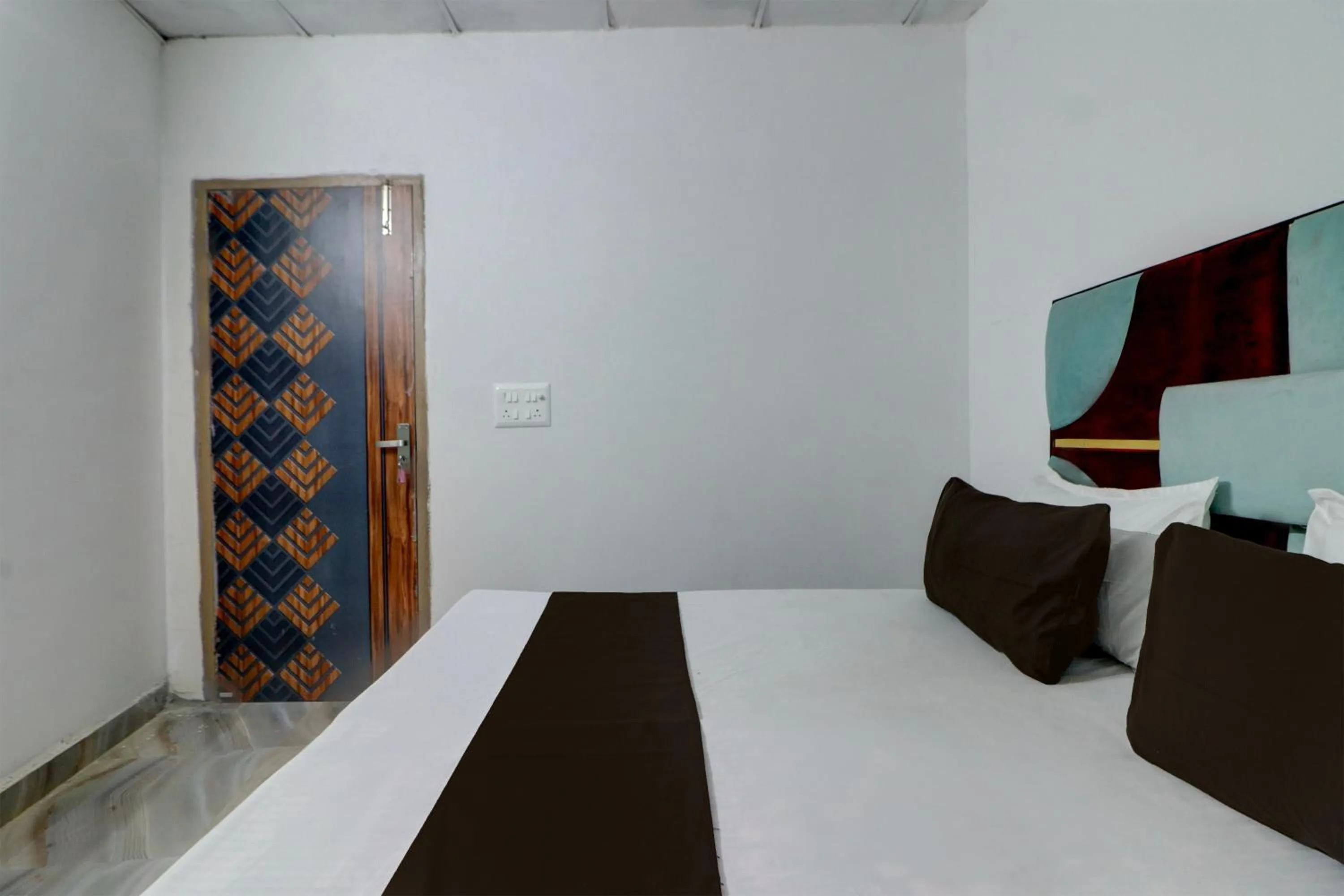 Bedroom, Bed in Hotel O Hotel Feel Inn