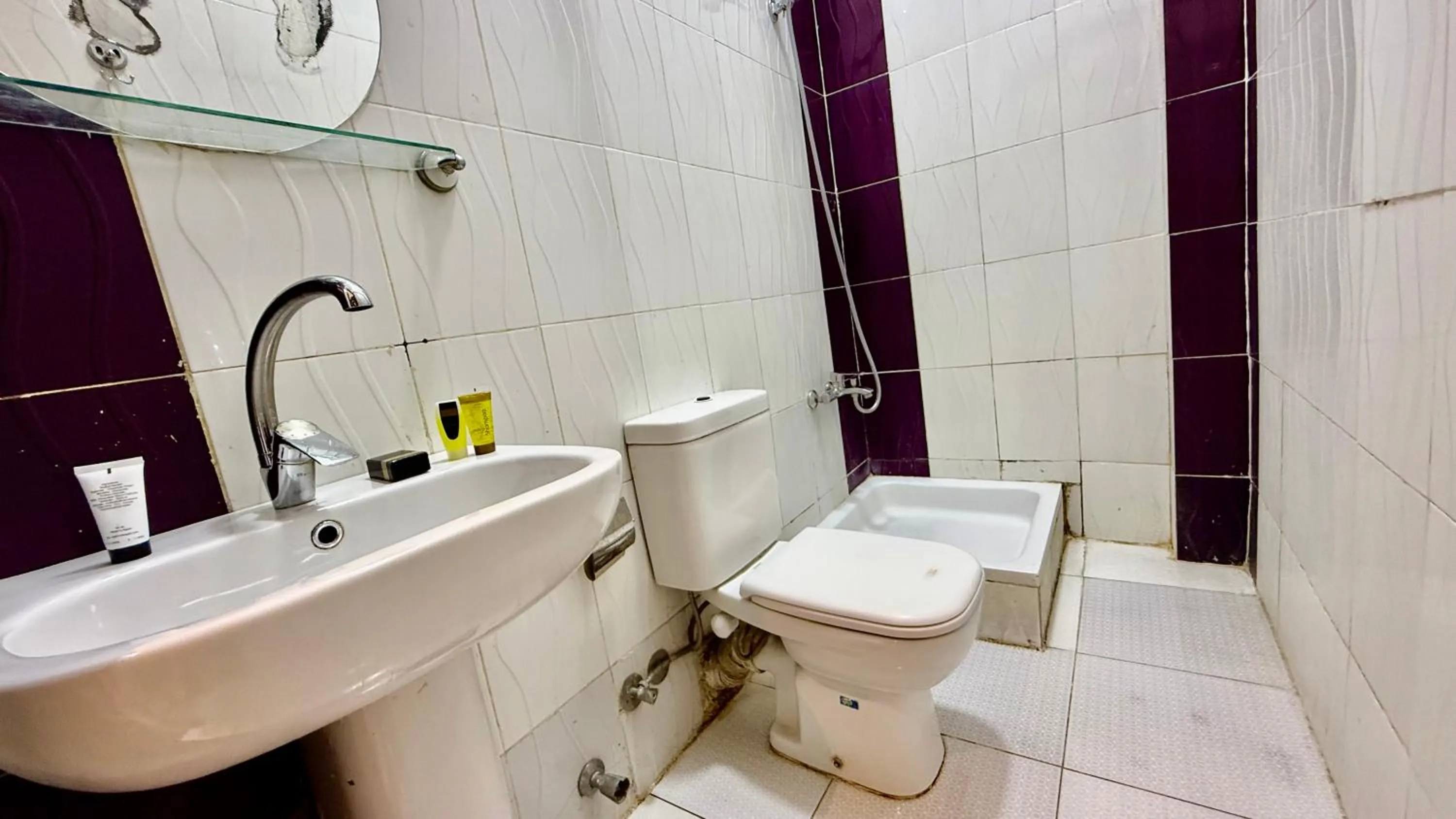 Family Palace Hostel