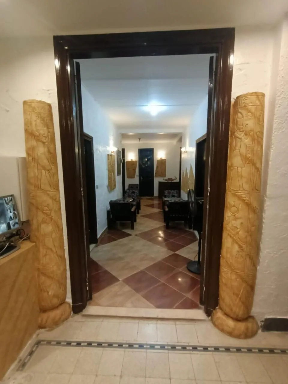 Family Palace Hostel