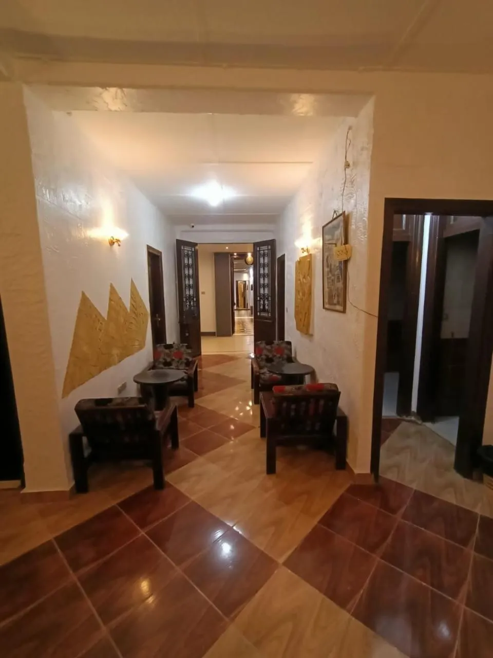 Family Palace Hostel