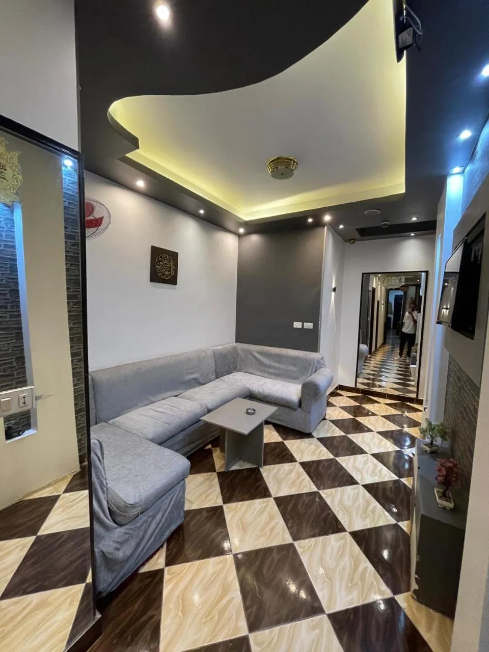 Family Palace Hostel