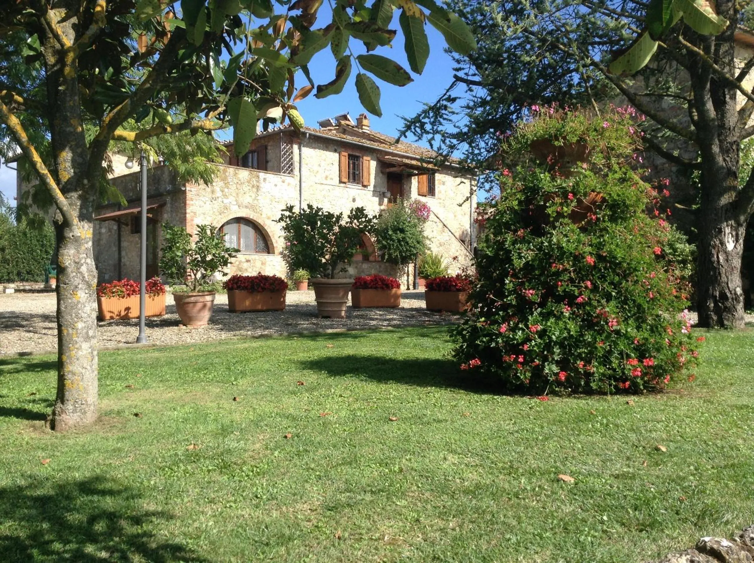 Property building in Podere Lornanino