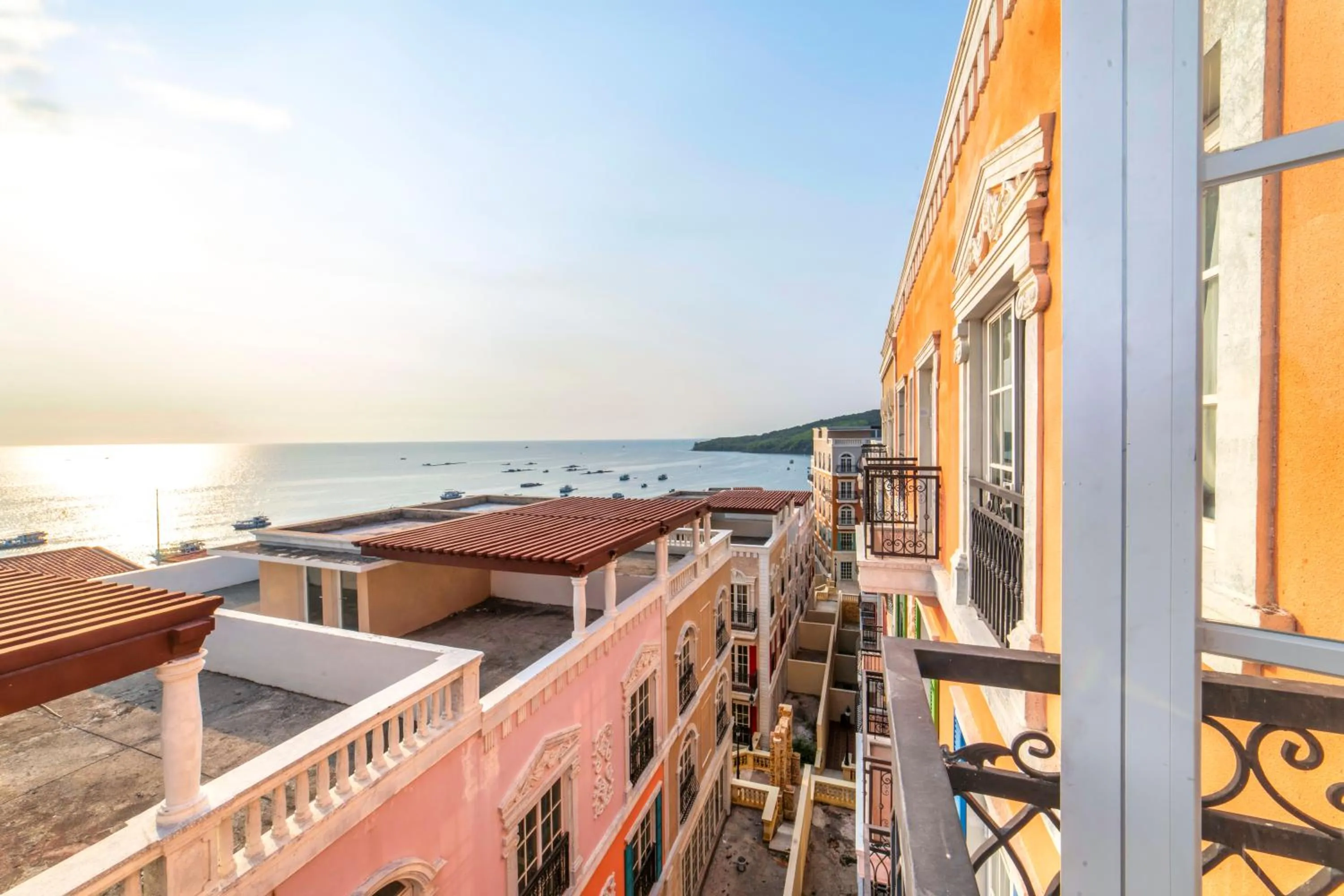 Natural landscape in Lotus Home Hillside