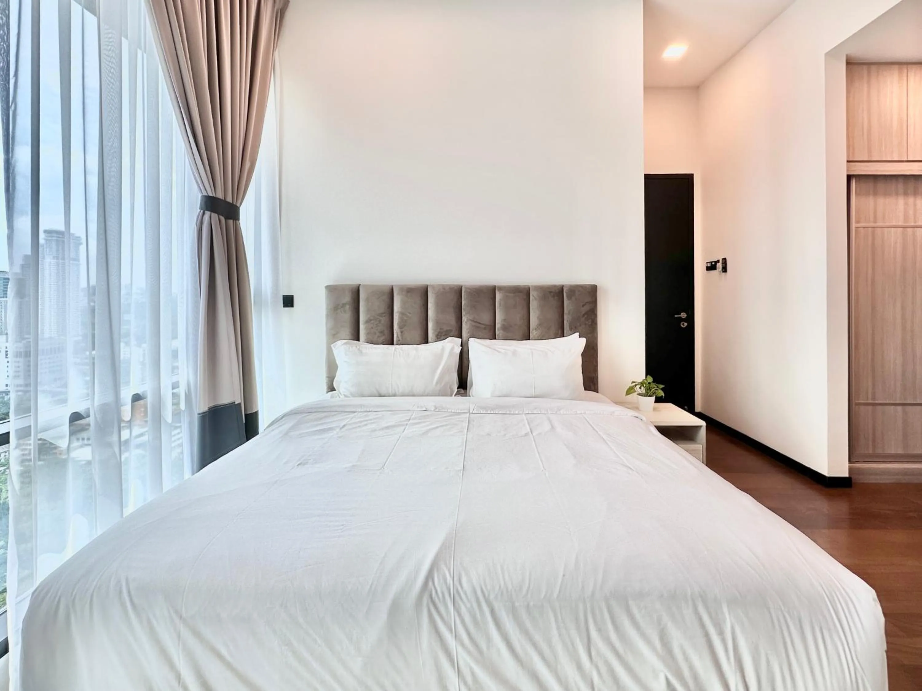 Opus Residences by Manhattan Group