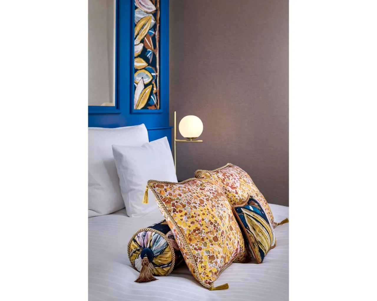 Bed in Hotel The Rose by Goeres