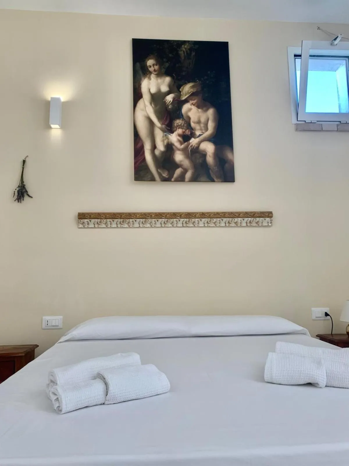 Bed in Corte Mercurio B&B