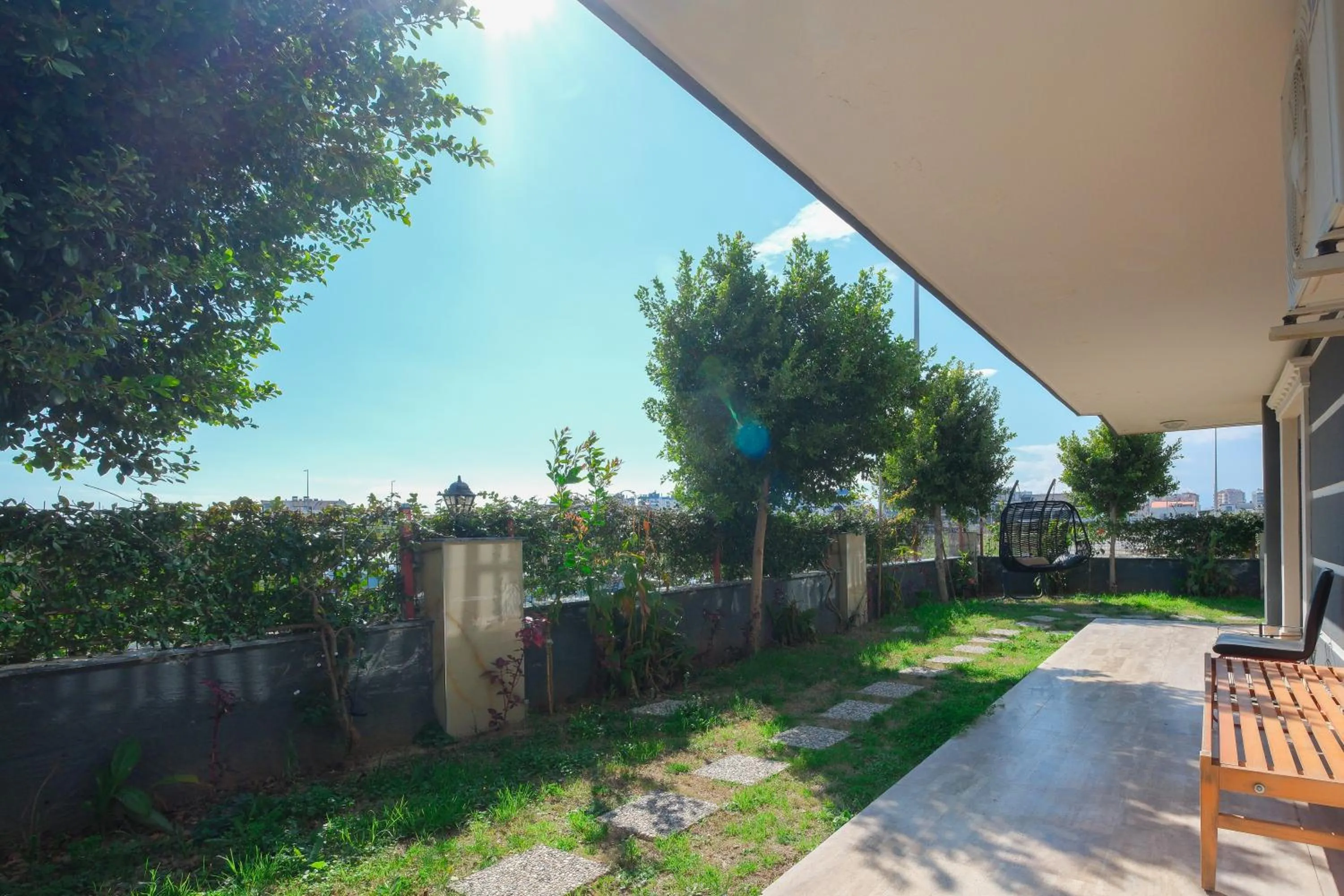 Garden in Avullar Palace Hotel