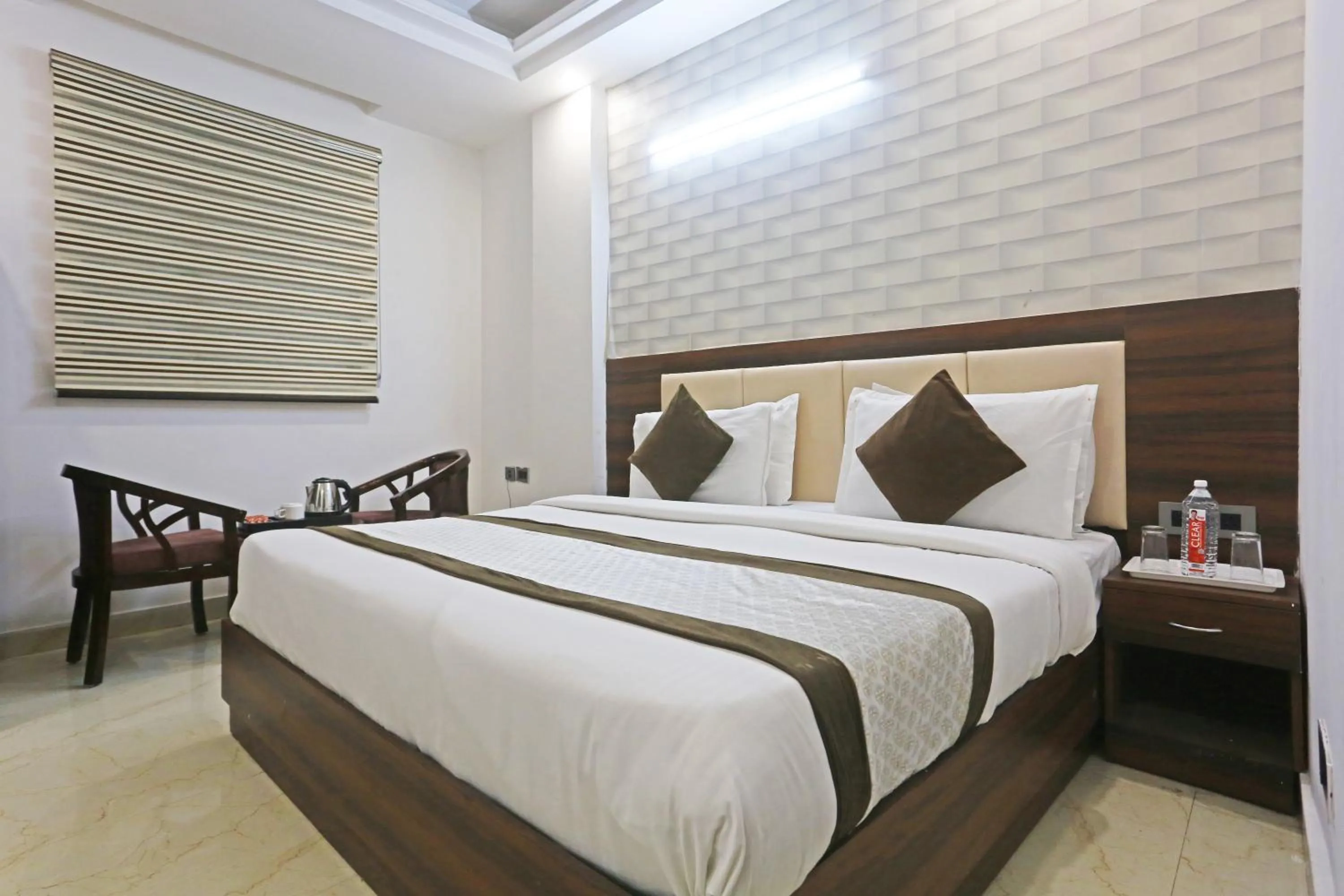 Bed in Hotel ECG Grand Inn-Near Delhi Airport free Airport Drop