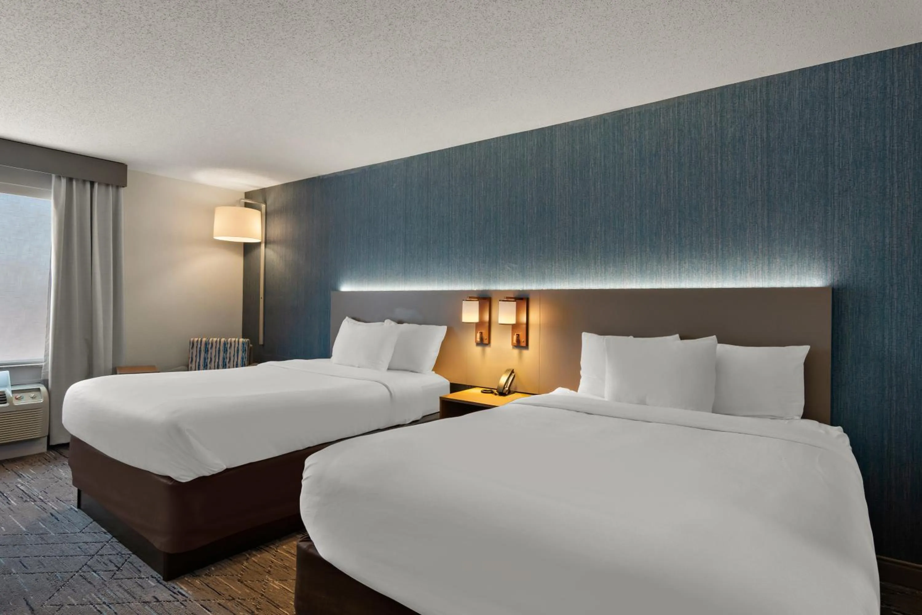 Bedroom, Bed in Comfort Inn & Suites Ashland - Richmond North