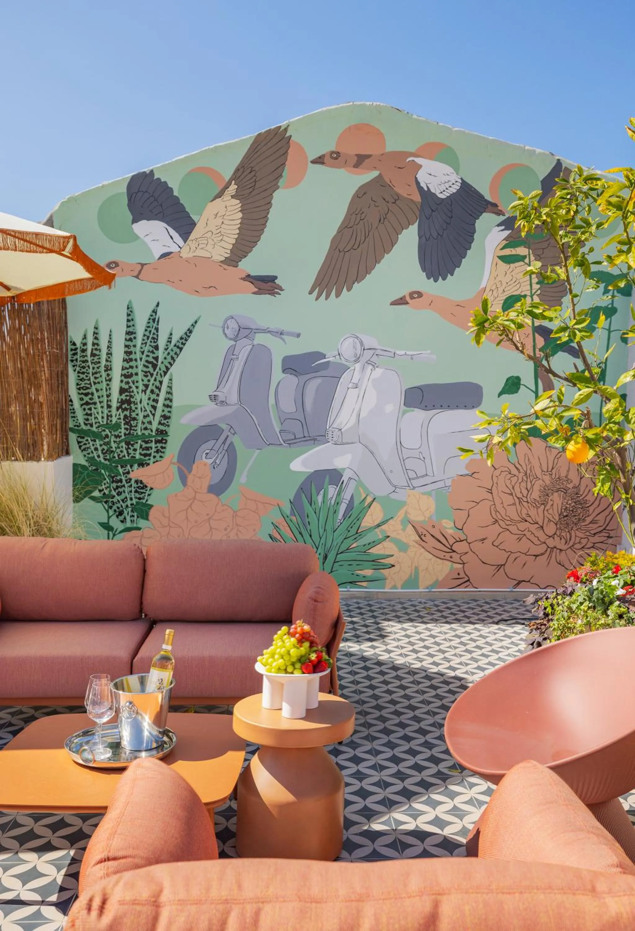 Seating area in Albi Florentin - Traveler's Choice 2025