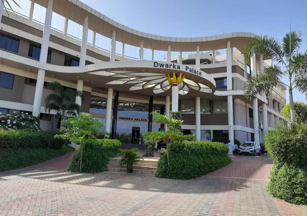 Dwarka Palace Luxury Hotel