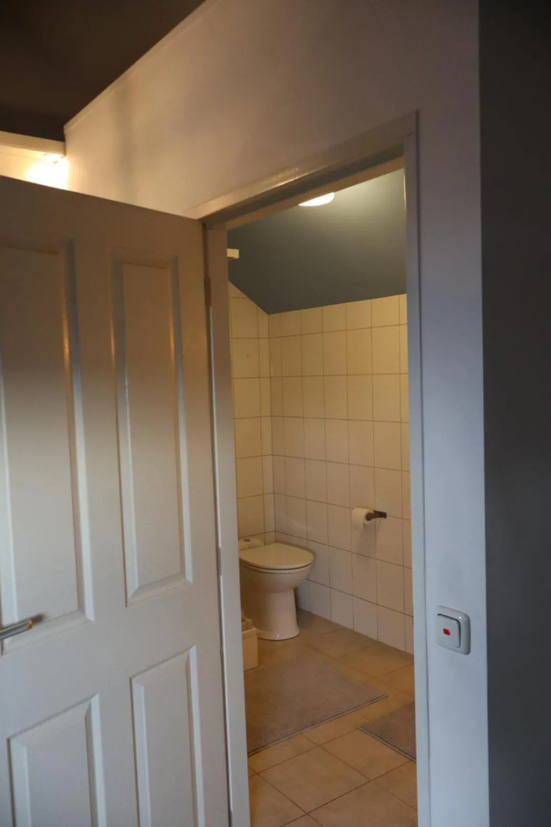 Toilet in Hotel Brasserie de Kroon