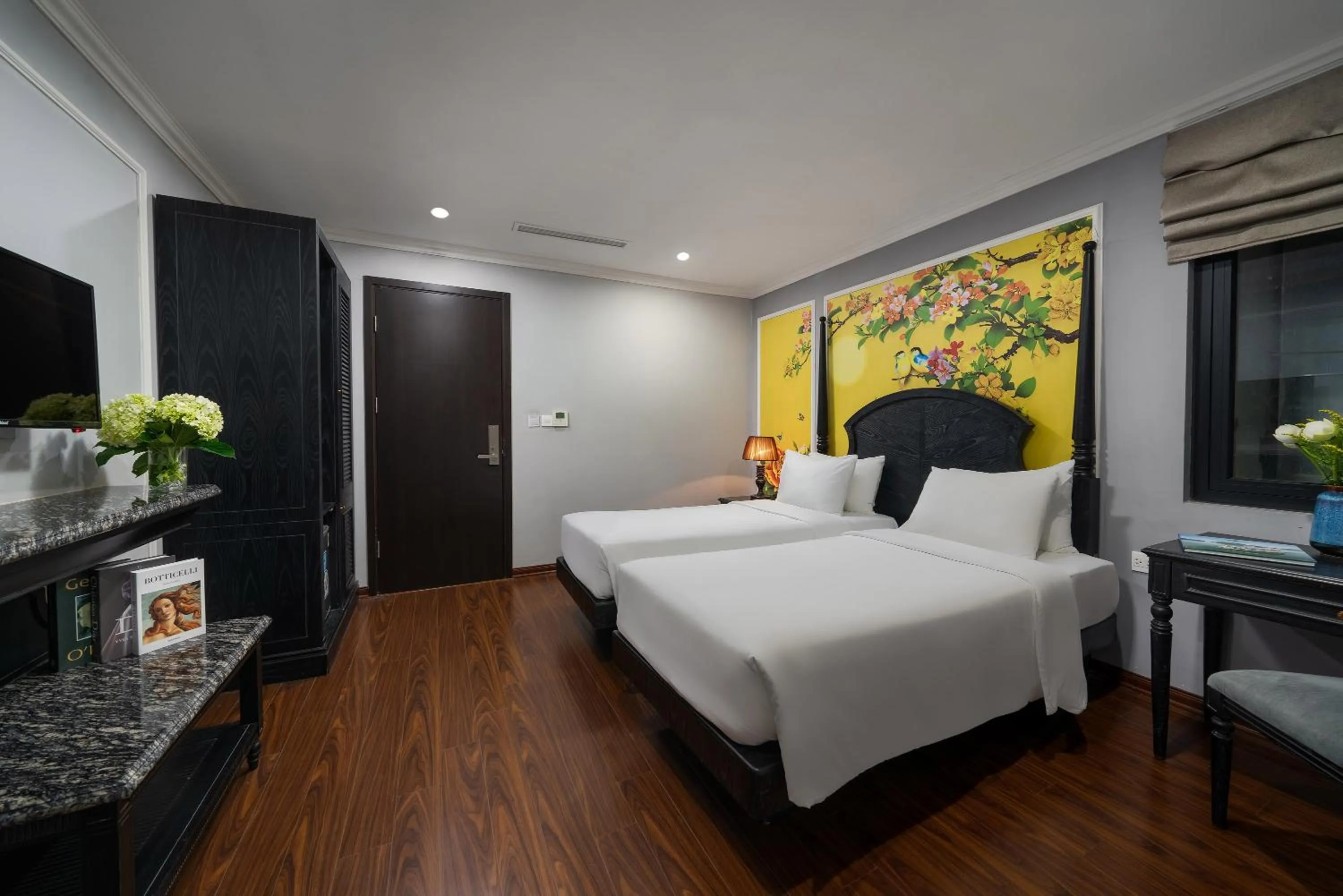 Bed in Amara Hanoi Hotel and Spa