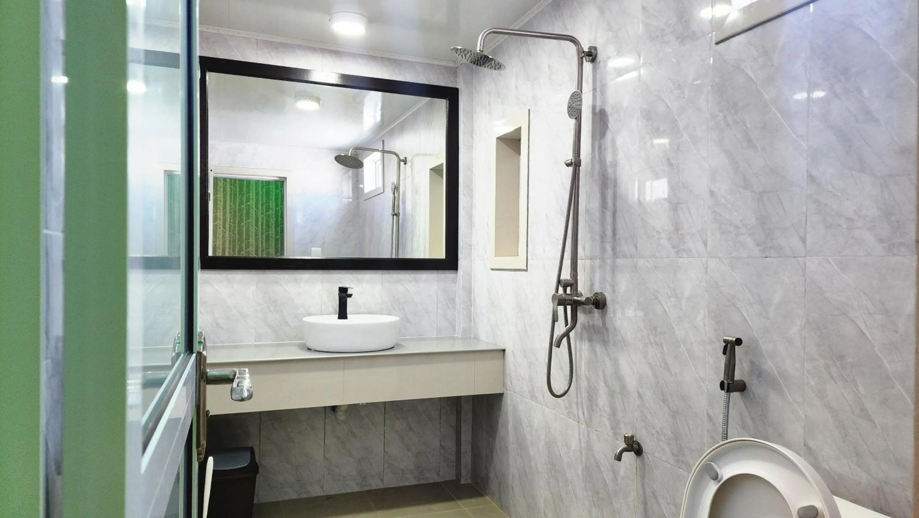 Isle inn {Fuvahmulah)