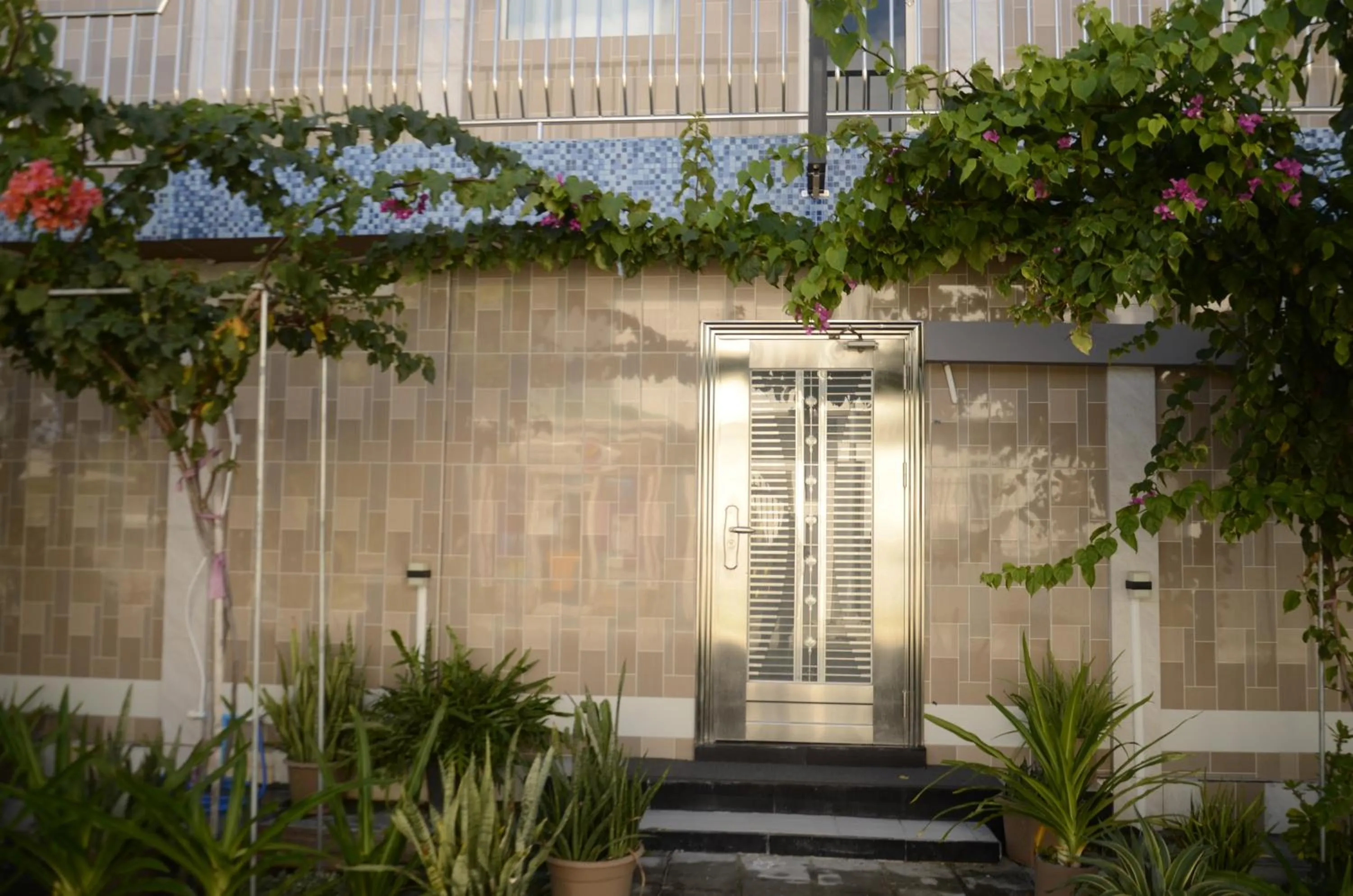 Isle inn {Fuvahmulah)