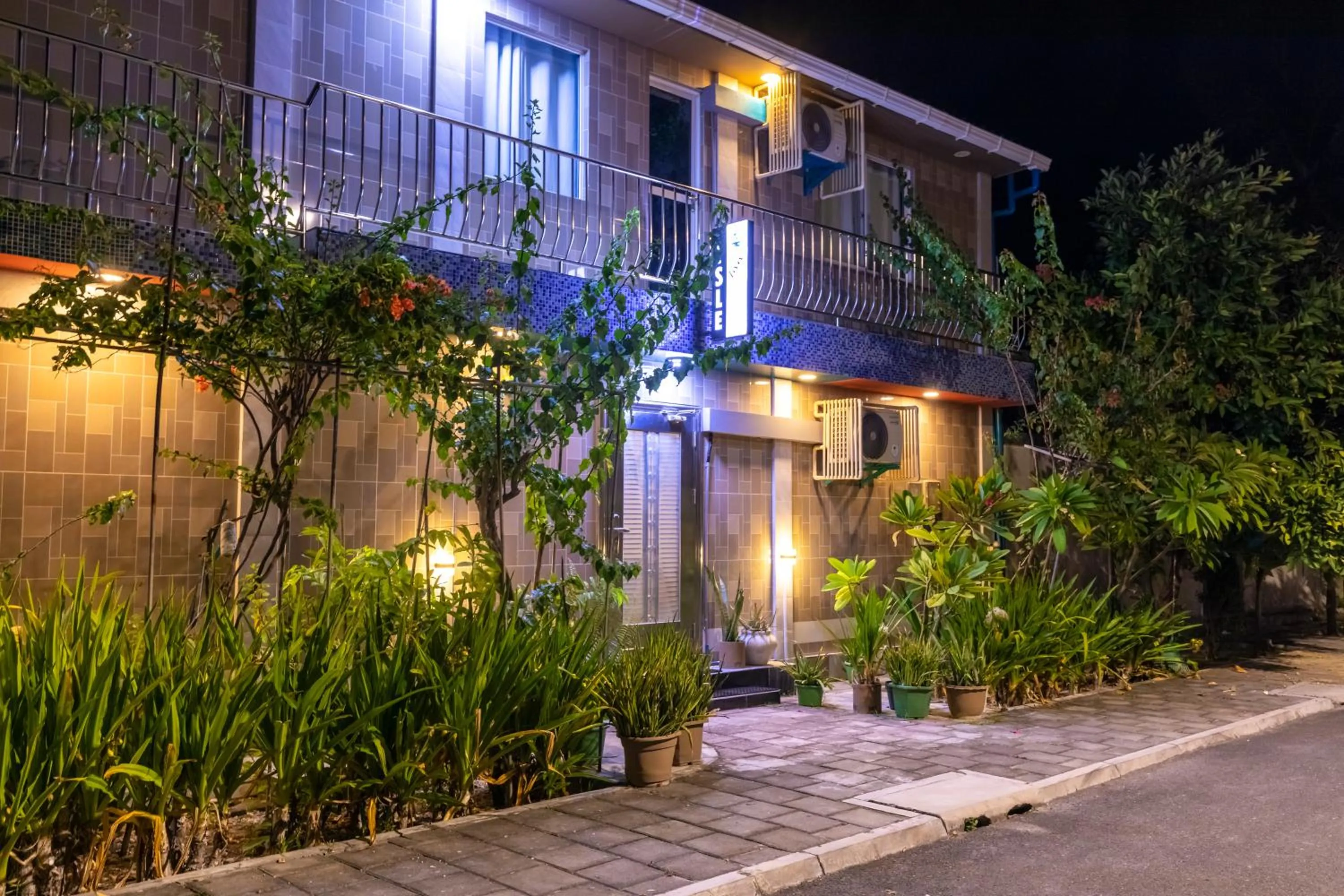 Property building in Isle inn {Fuvahmulah)