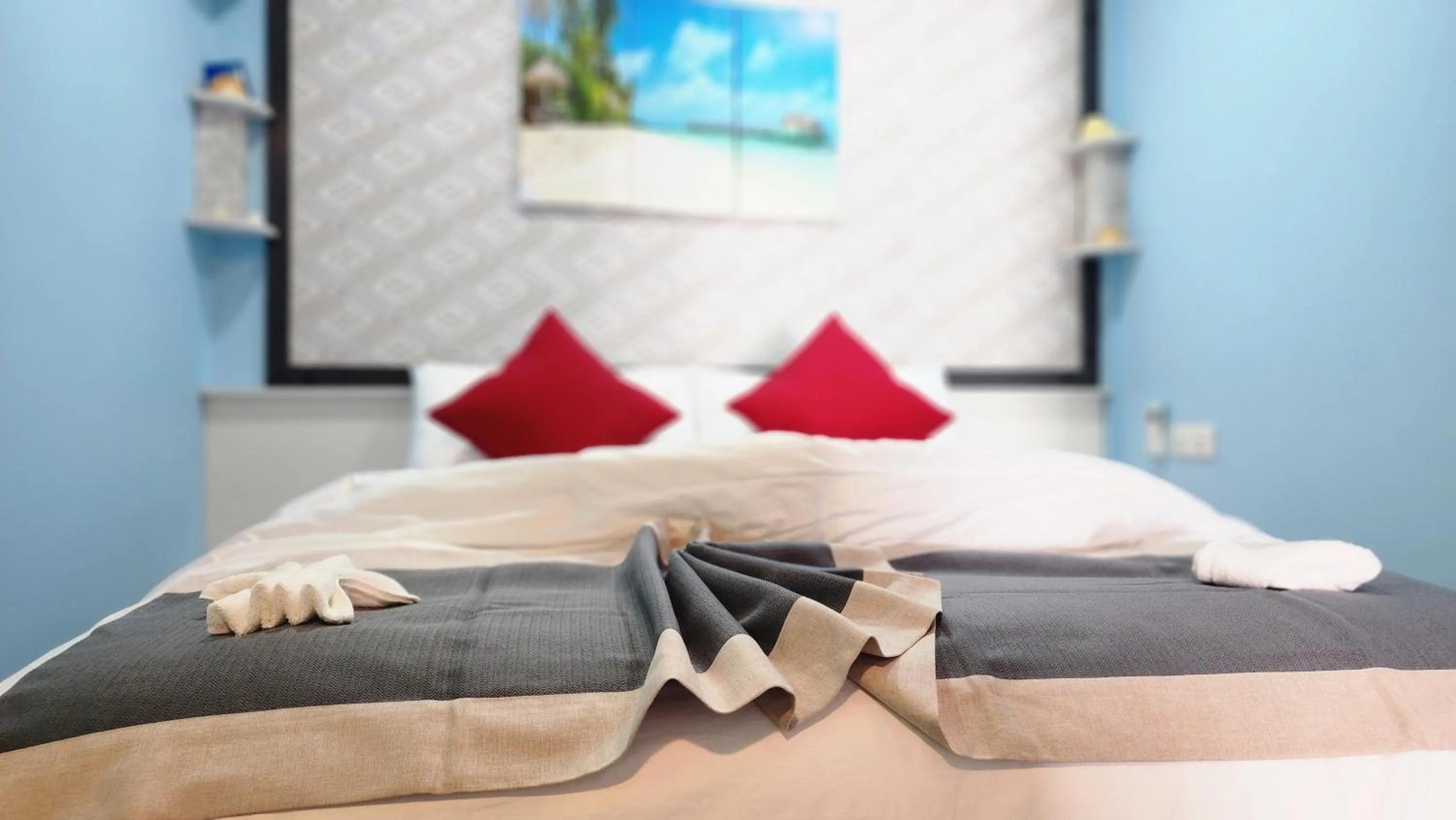 Bed in Isle inn {Fuvahmulah)