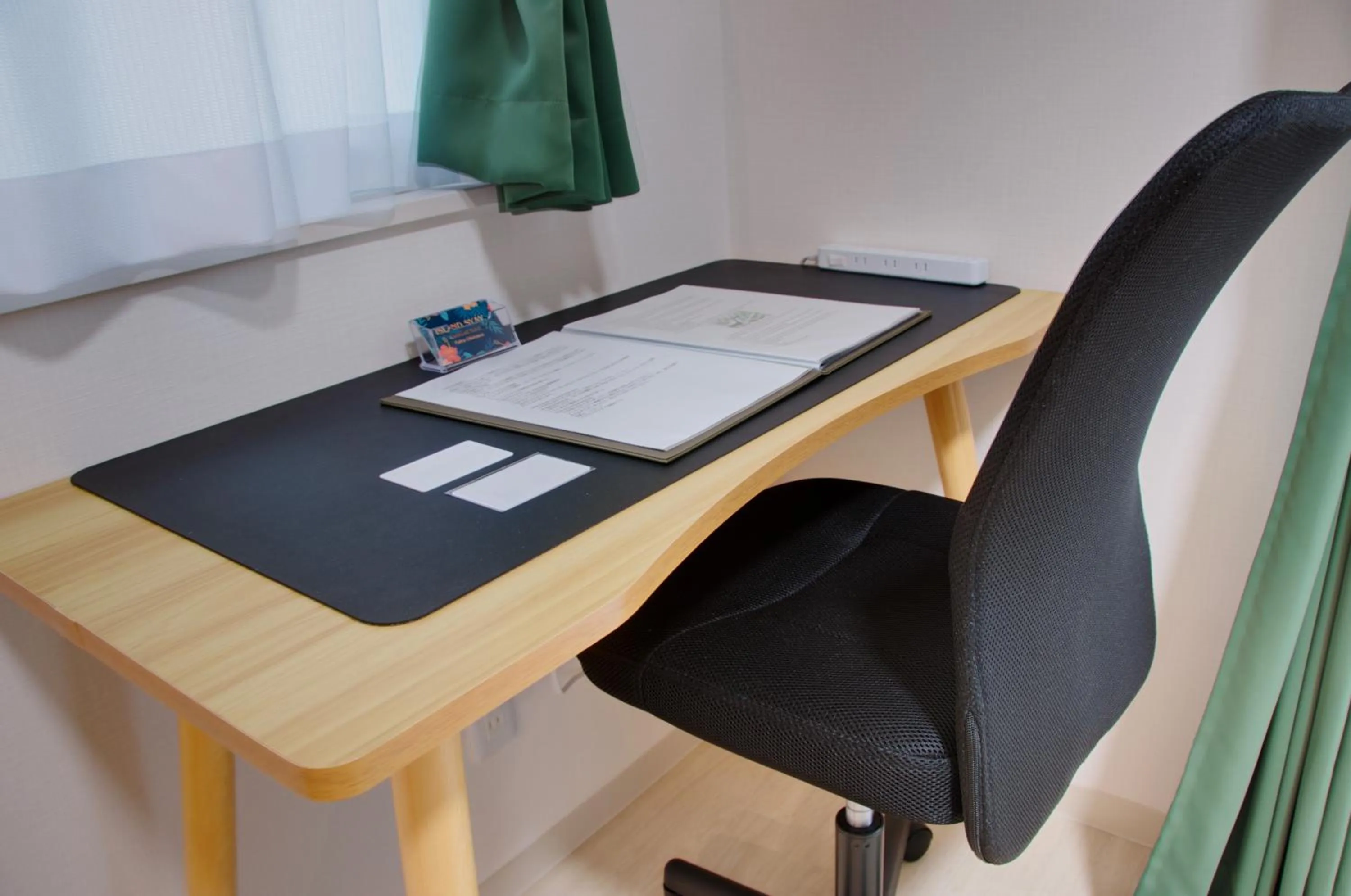 hair dresser in Island Stay Izumizaki Hotel