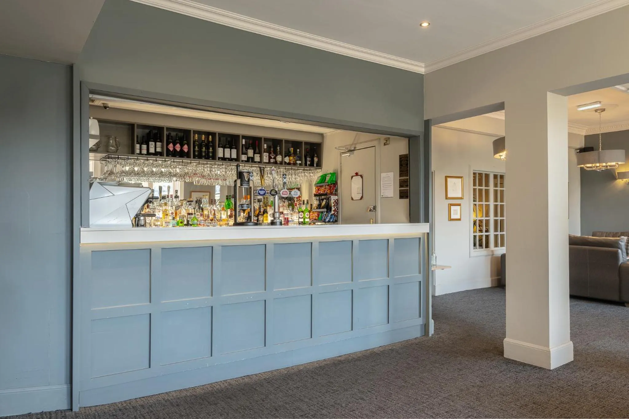 Lounge or bar in Old Waverley Hotel