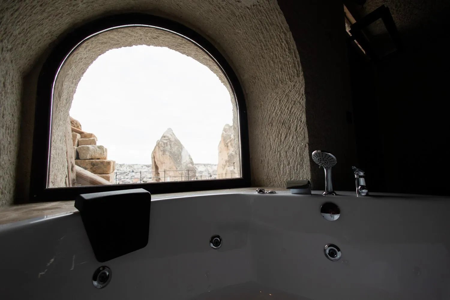 Natural landscape in Majestic Cave House