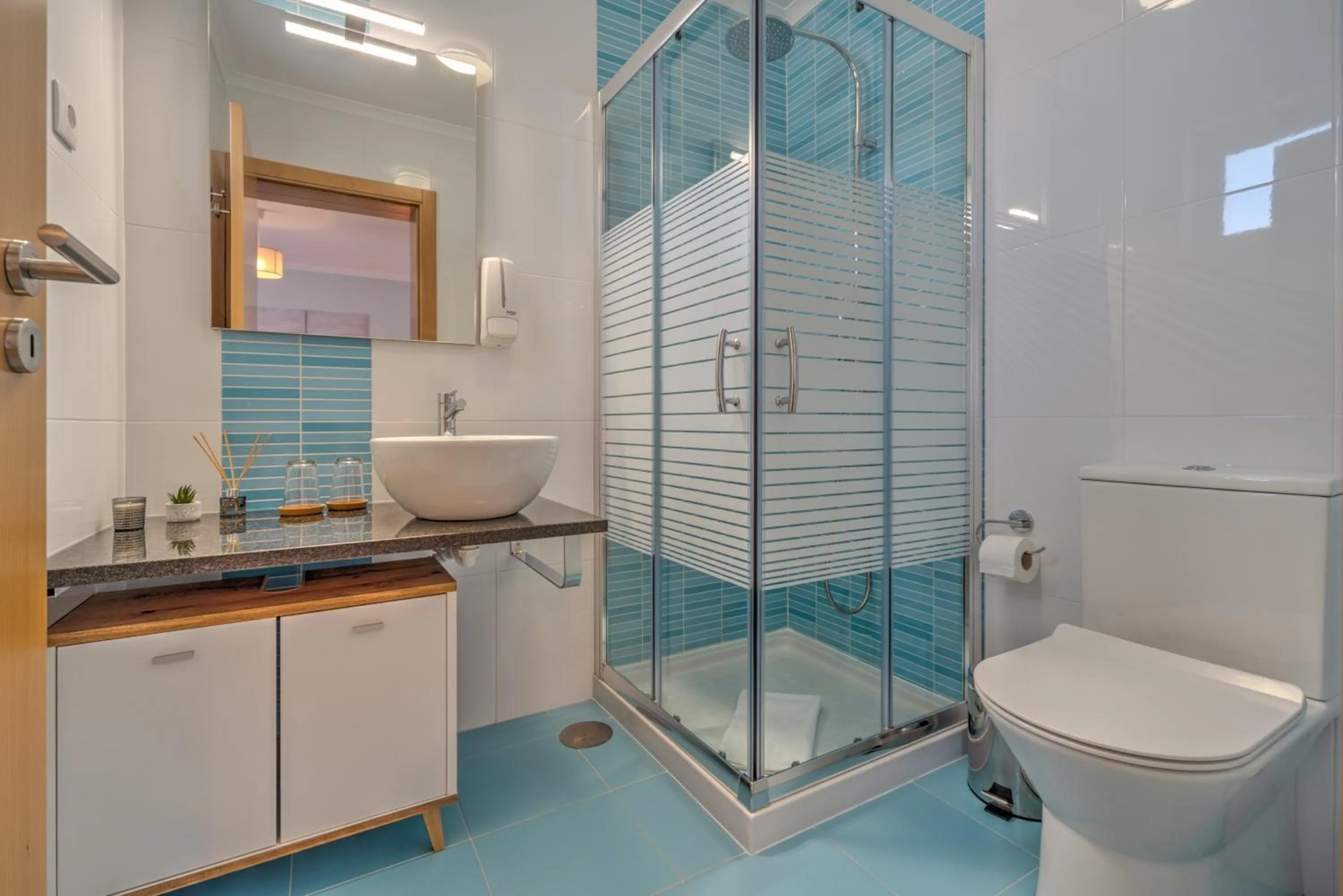 Shower in Fika Guest House